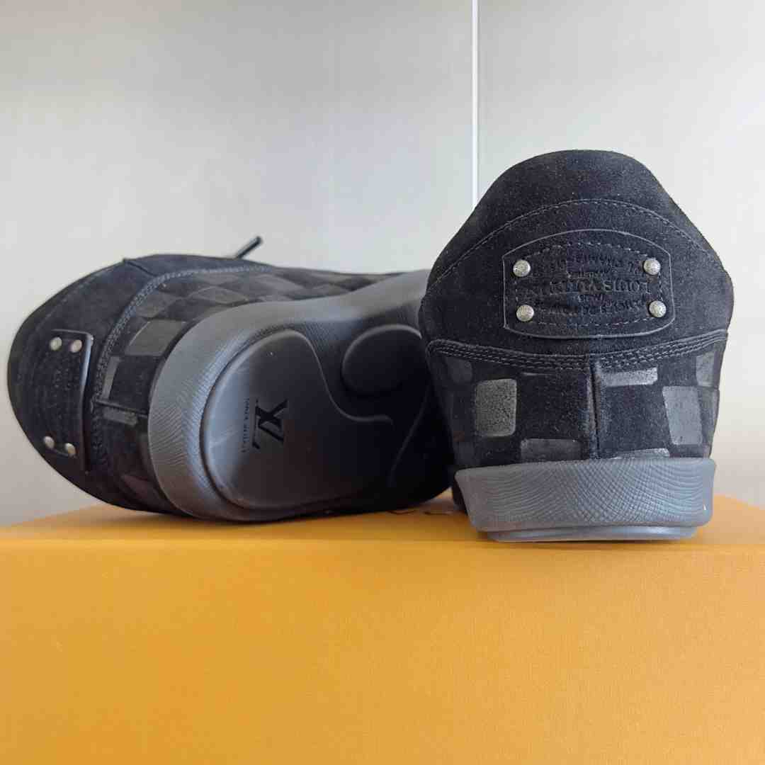 Louis Vuitton LV Yeti Lace Up Shoe   - DesignerGu