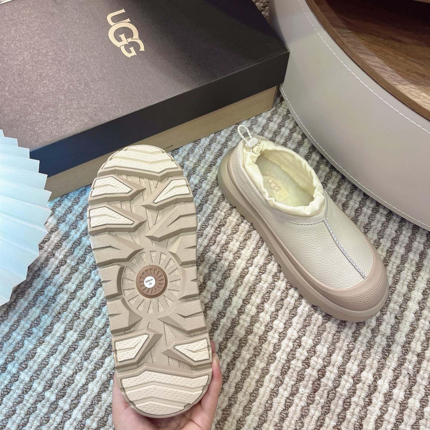 UGG Tasman Weather Hybrid Slippers - DesignerGu