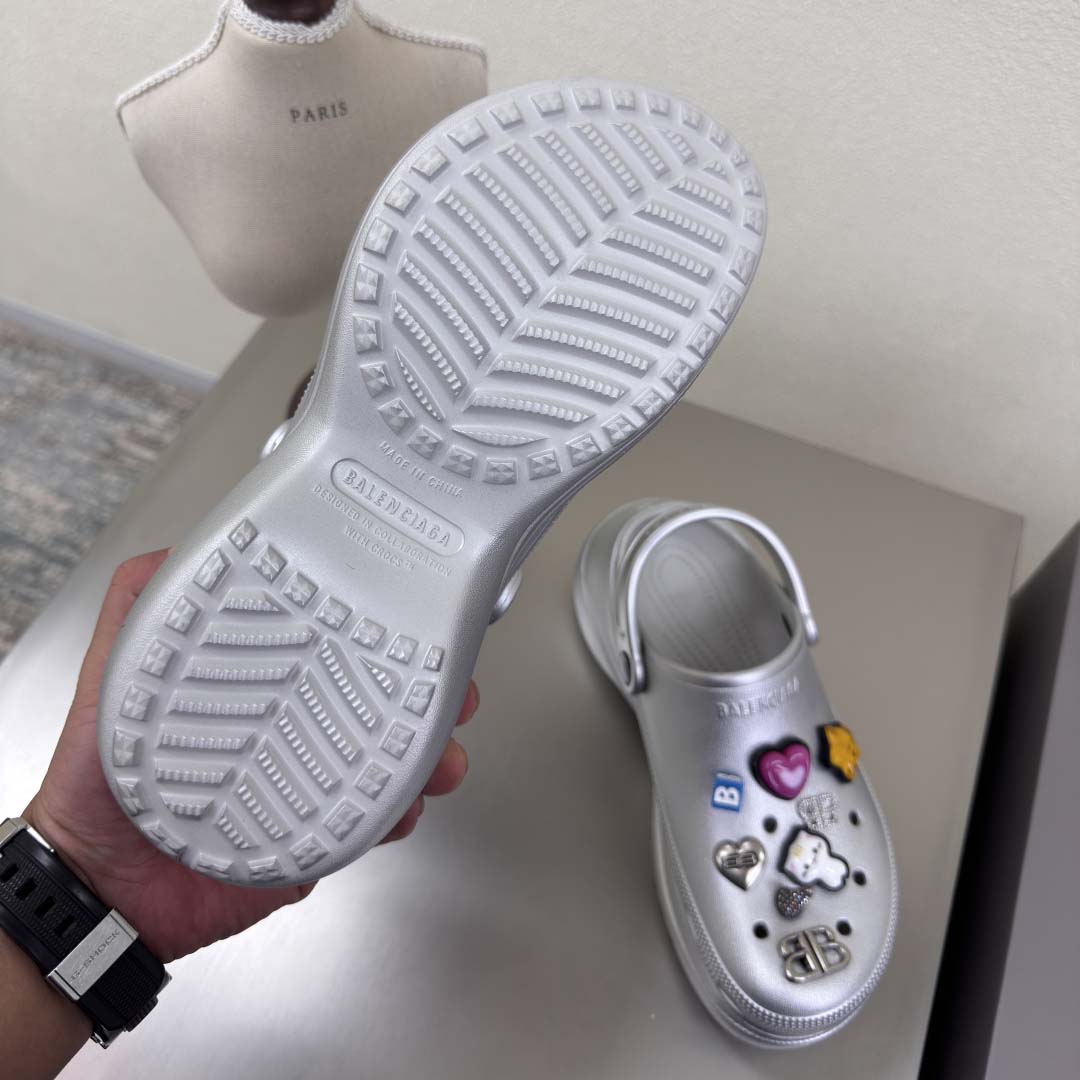 Balenciaga x Crocs Platform Clogs - DesignerGu