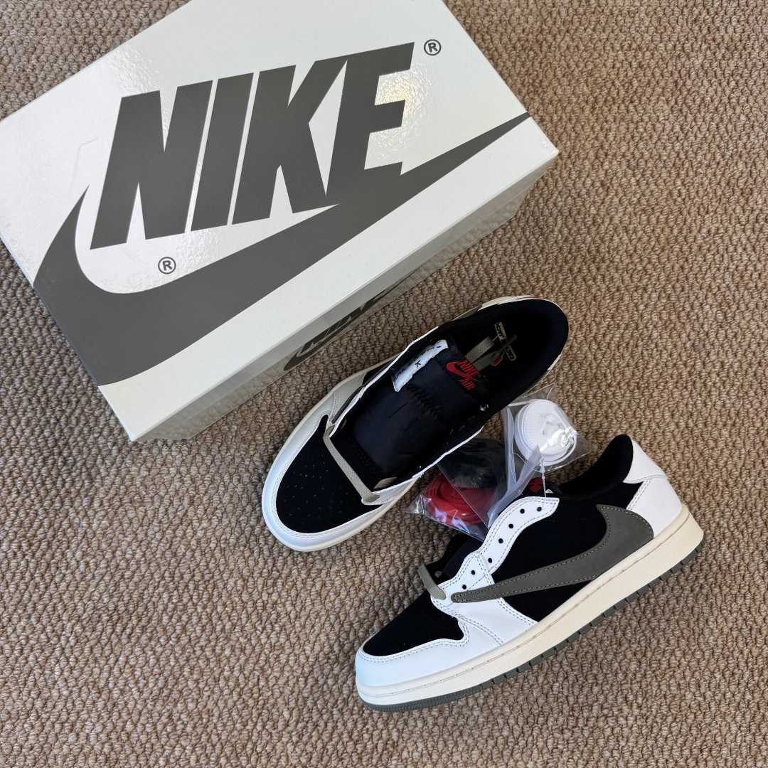 Air Jordan AJ1 Low Sneaker   DZ4137-106 - DesignerGu