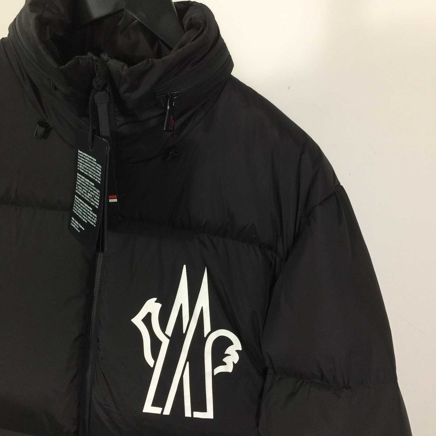 Moncler Verdons Short Down Jacket - DesignerGu