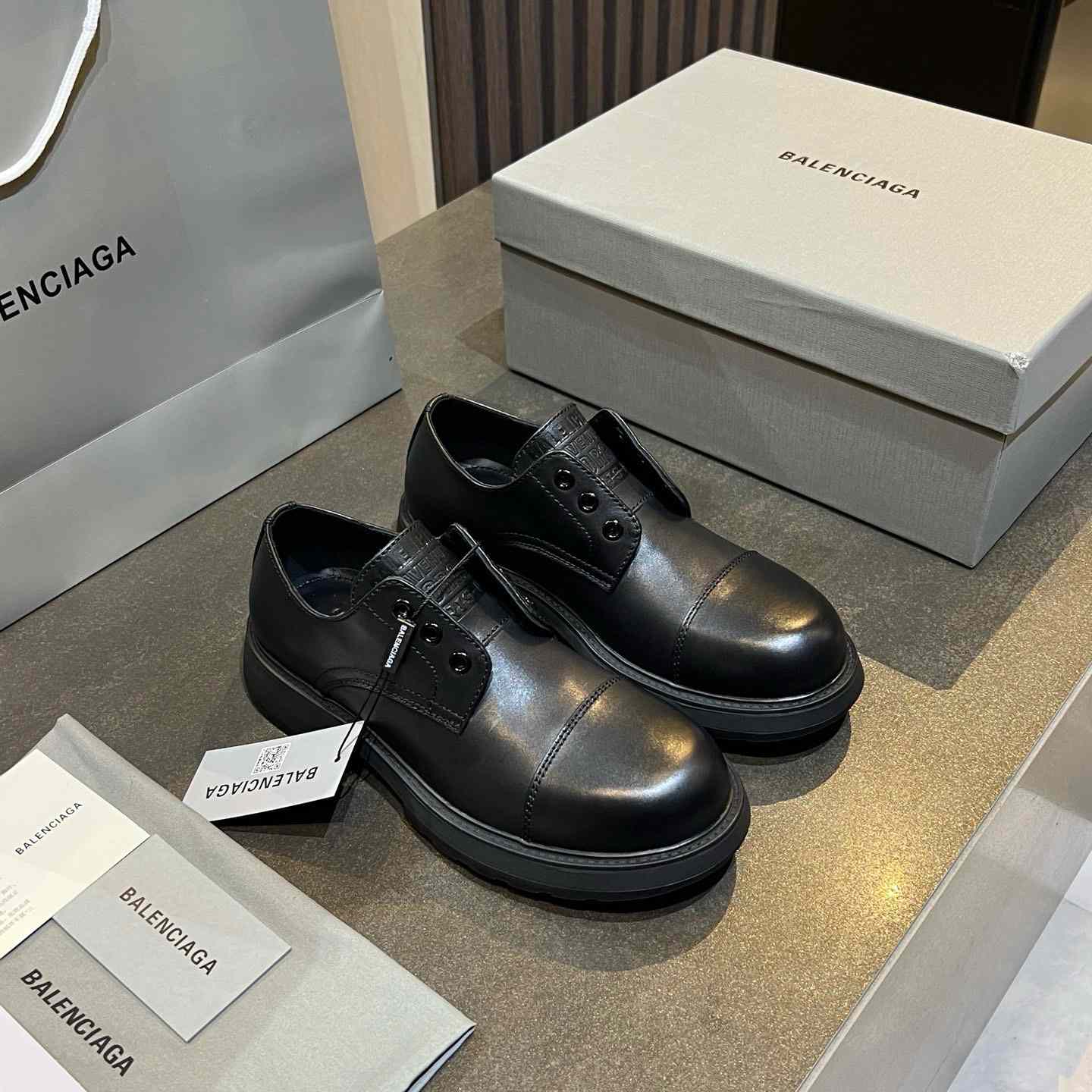 Balenciaga Truck Derby in black soft bullskin - DesignerGu