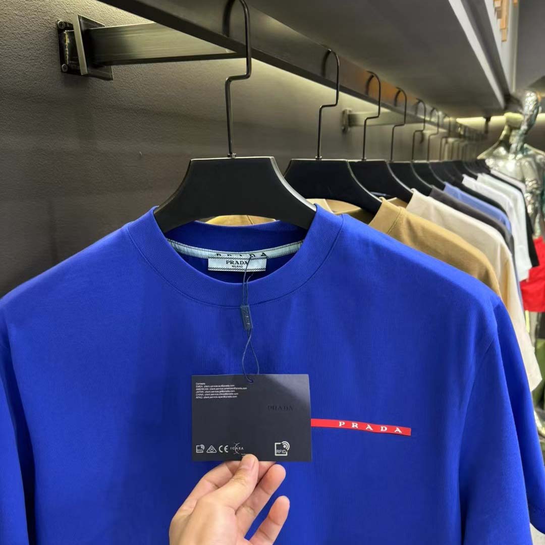 Prada Logo Cotton Tee - DesignerGu