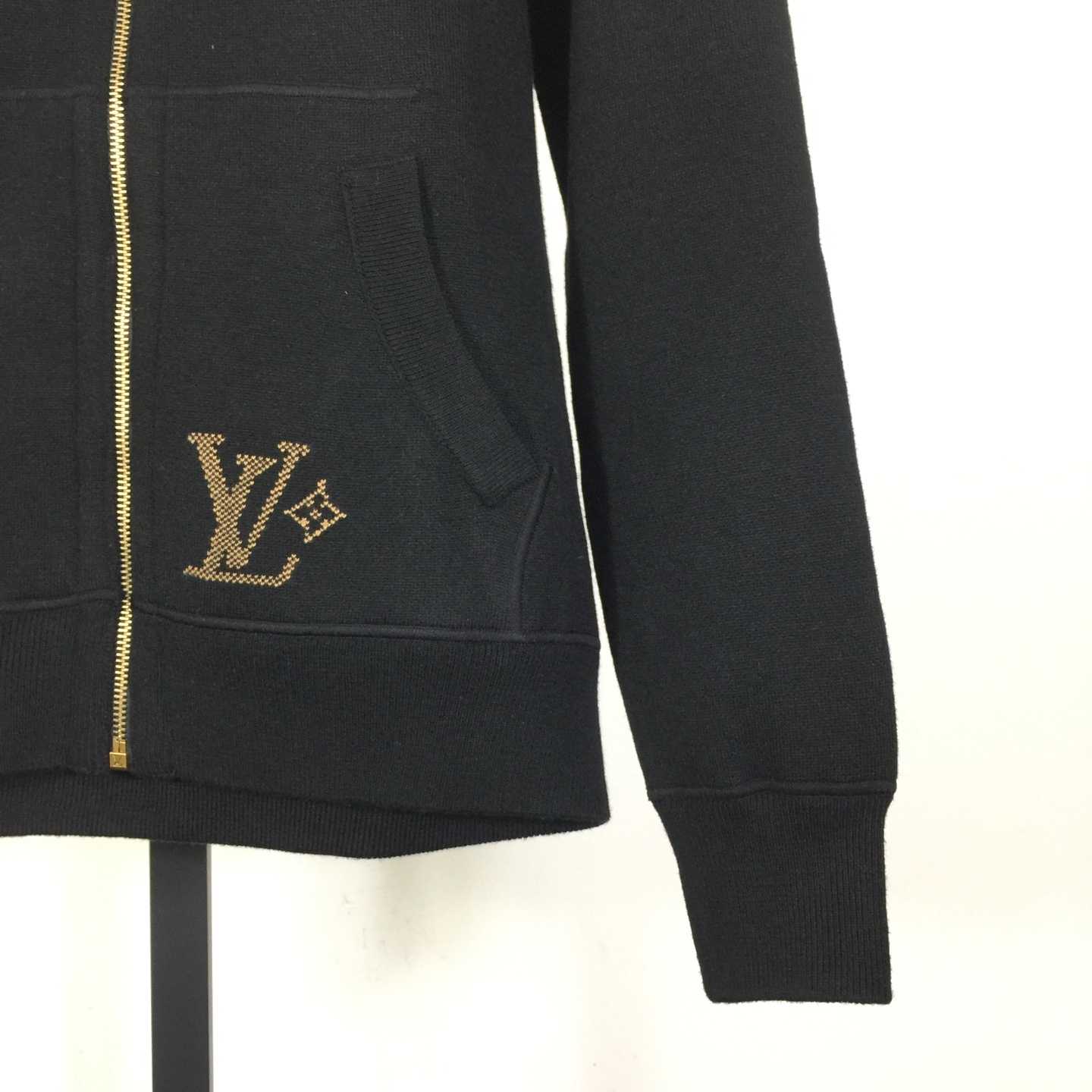 Louis Vuitton Monogram Reversible Double Face Hooded Blouson   1AJBXM - DesignerGu