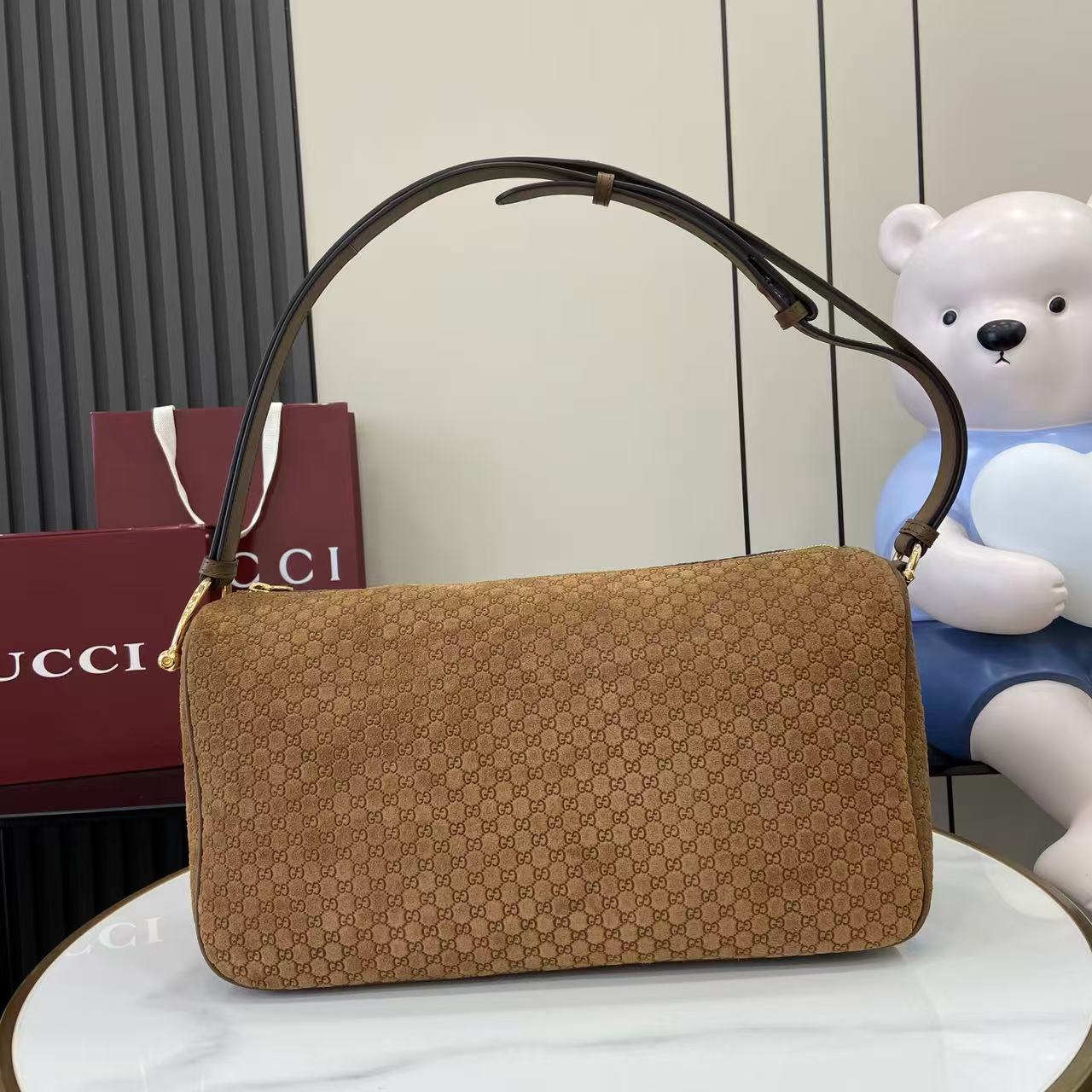 Gucci Half Horsebit Large Shoulder Bag - DesignerGu