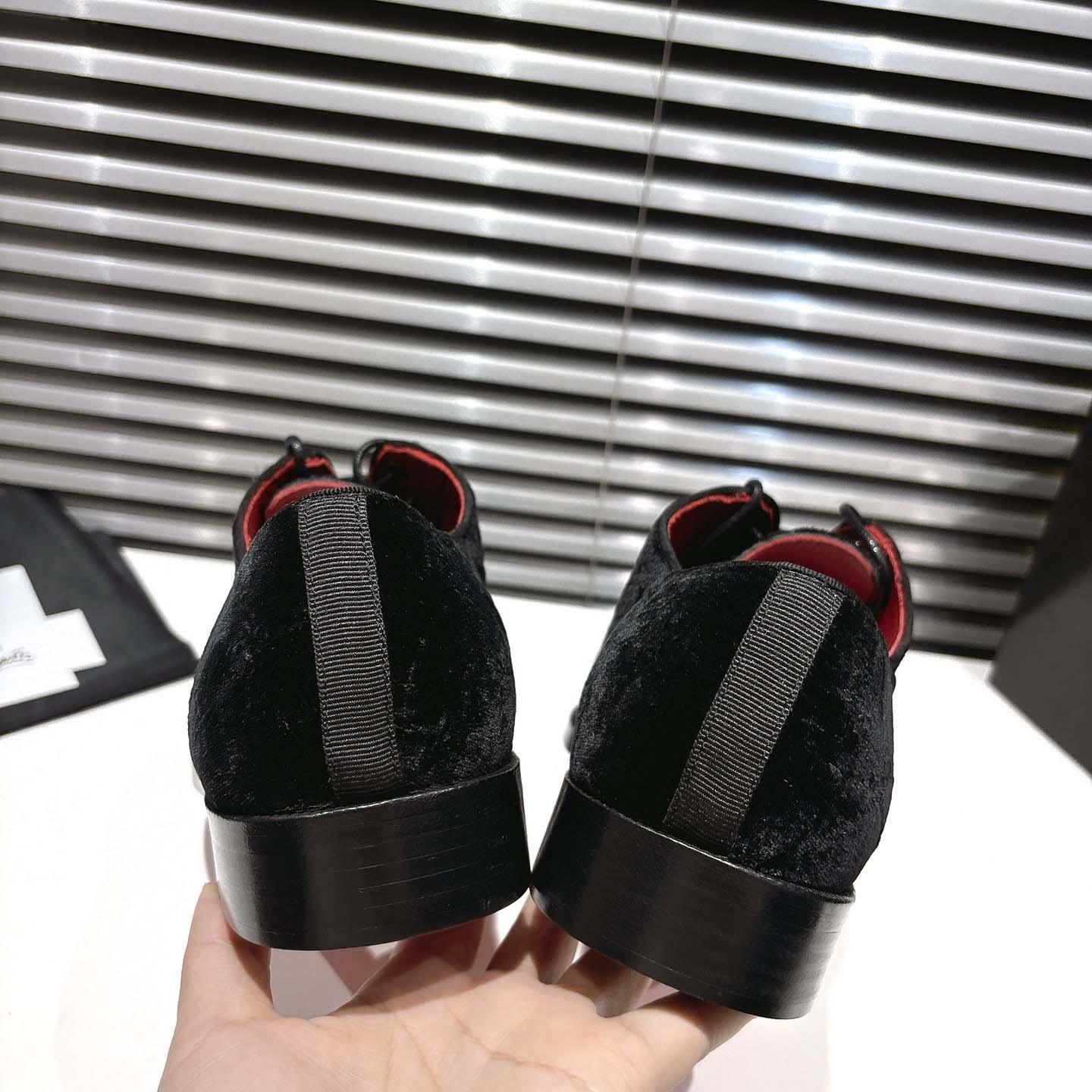 Christian Louboutin Chambeliss Night Strass Derbies - Velvet - DesignerGu