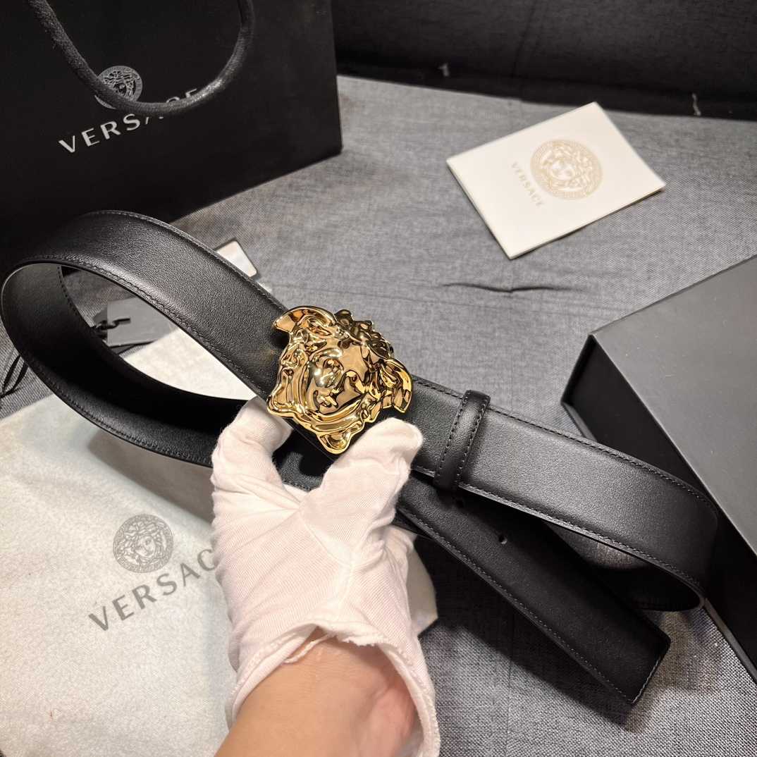 Versace Leather Belt   40mm - DesignerGu