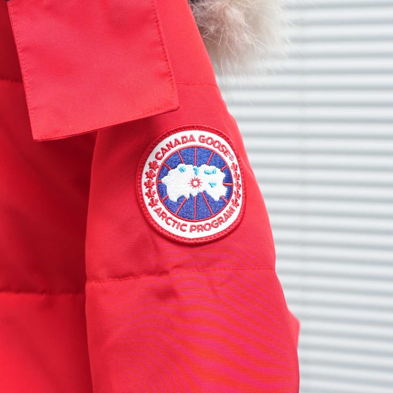 Canada Goose Chelsea Parka - DesignerGu