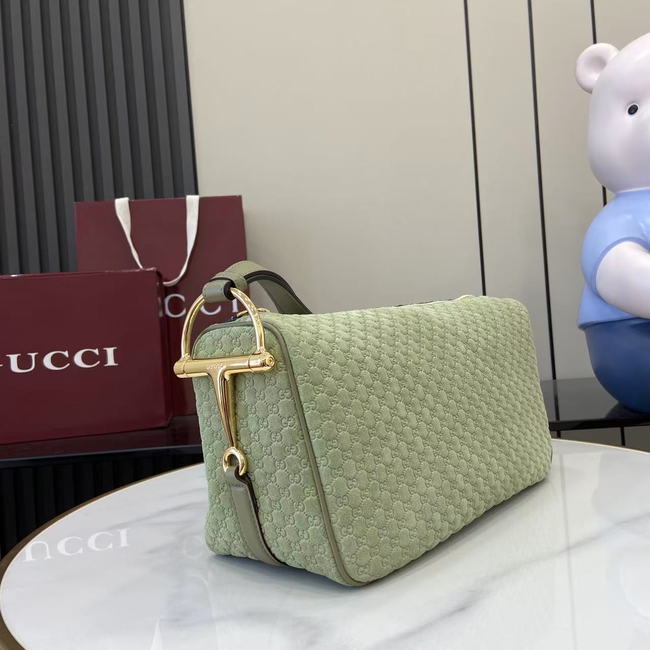 Gucci Half Horsebit Medium Shoulder Bag - DesignerGu