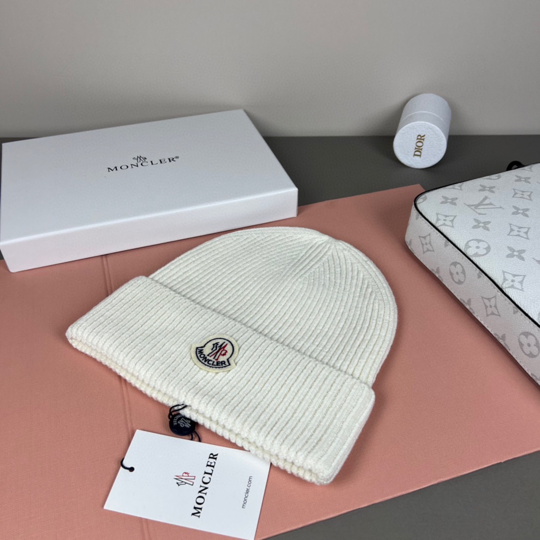Moncler Beanie  - DesignerGu