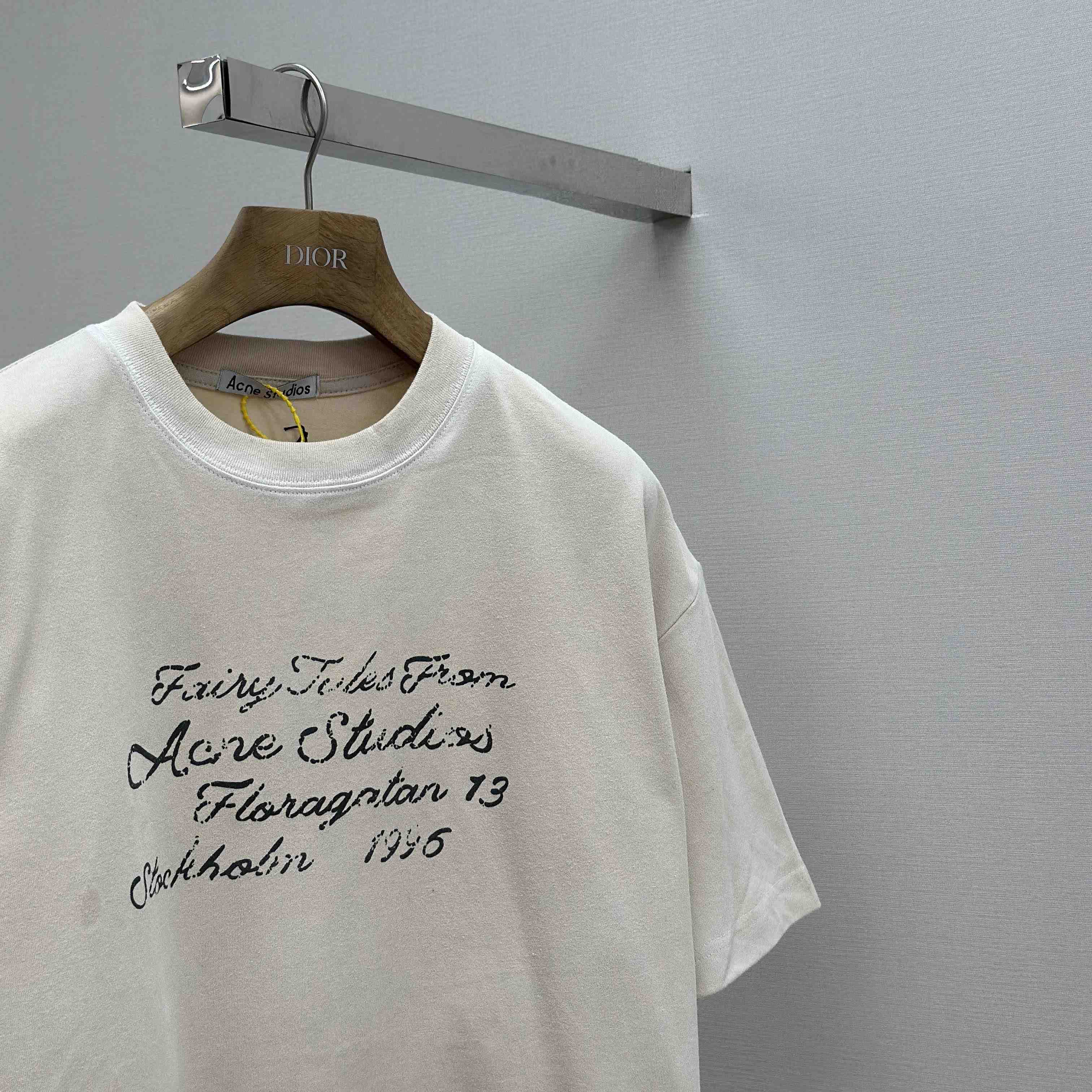 Acne Studios Logo T-shirt  - DesignerGu