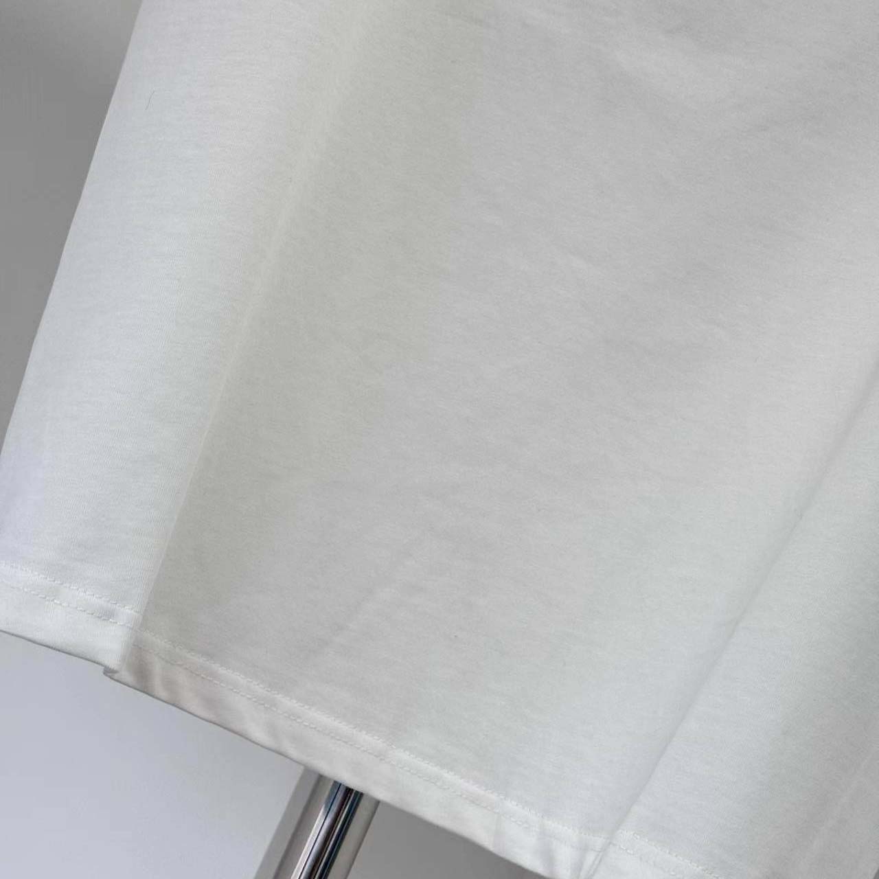 Louis Vuitton Embellished Signature T-Shirt - DesignerGu