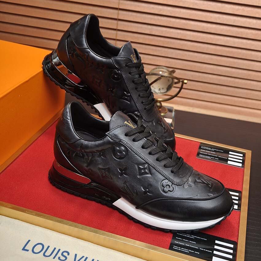 Louis Vuitton Sneaker        - DesignerGu