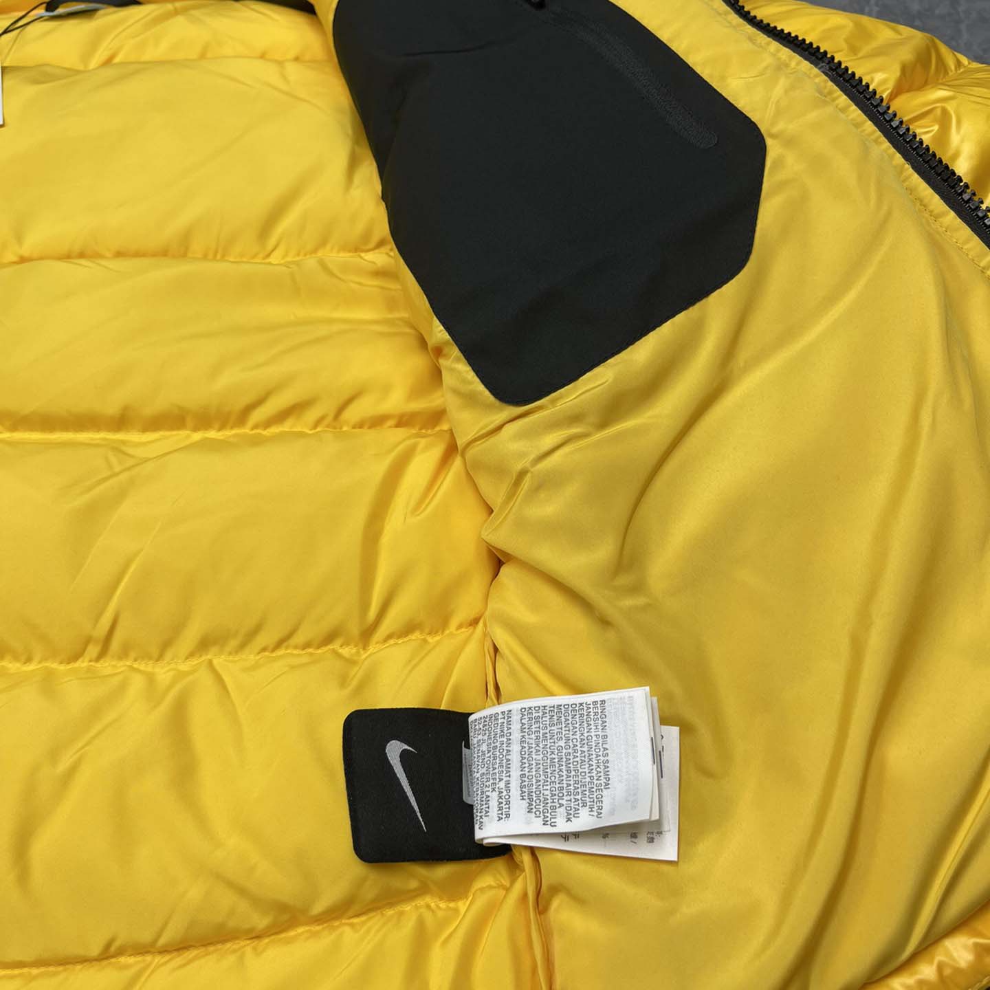 Nike Short Down Jacket - DesignerGu