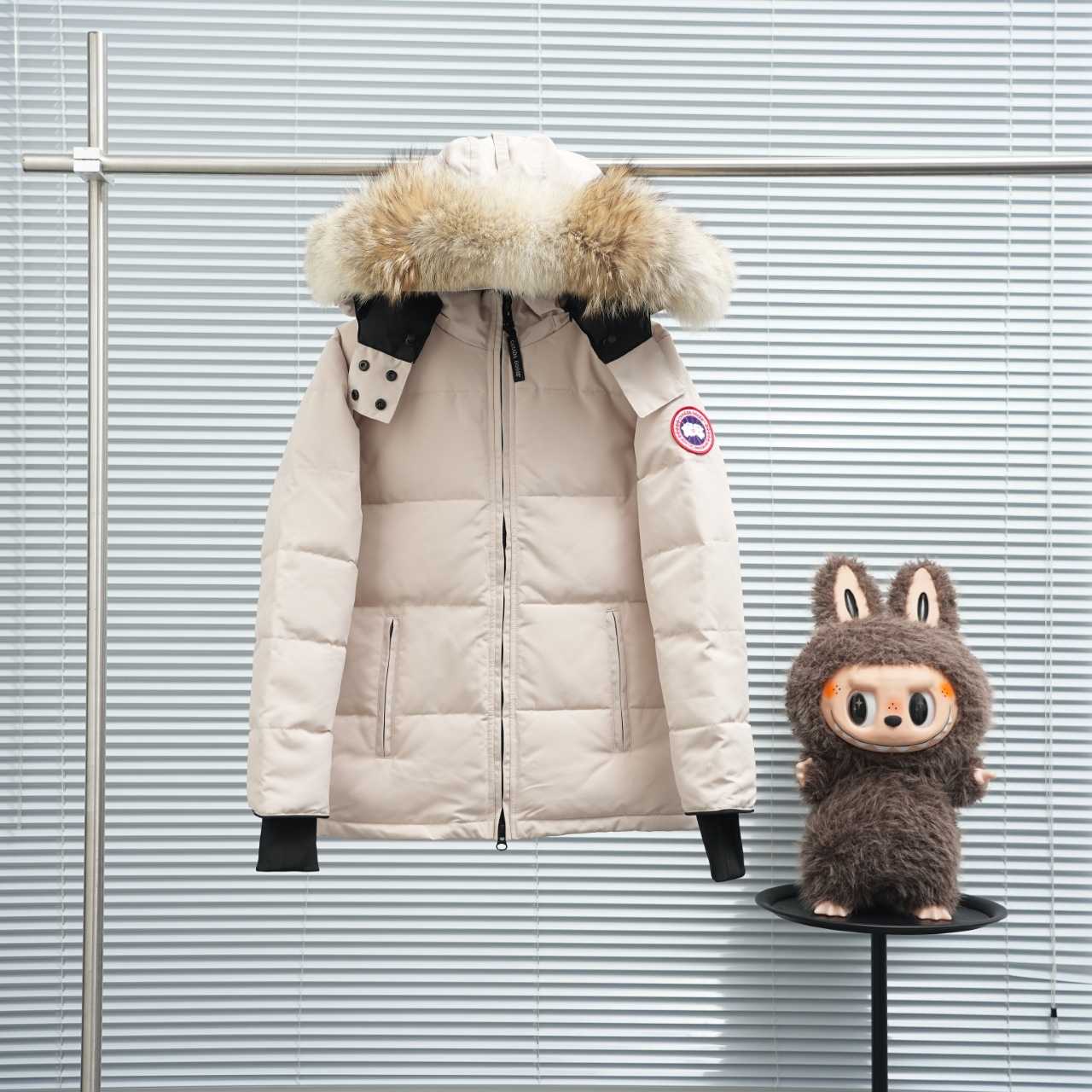 Canada Goose Chelsea Parka - DesignerGu