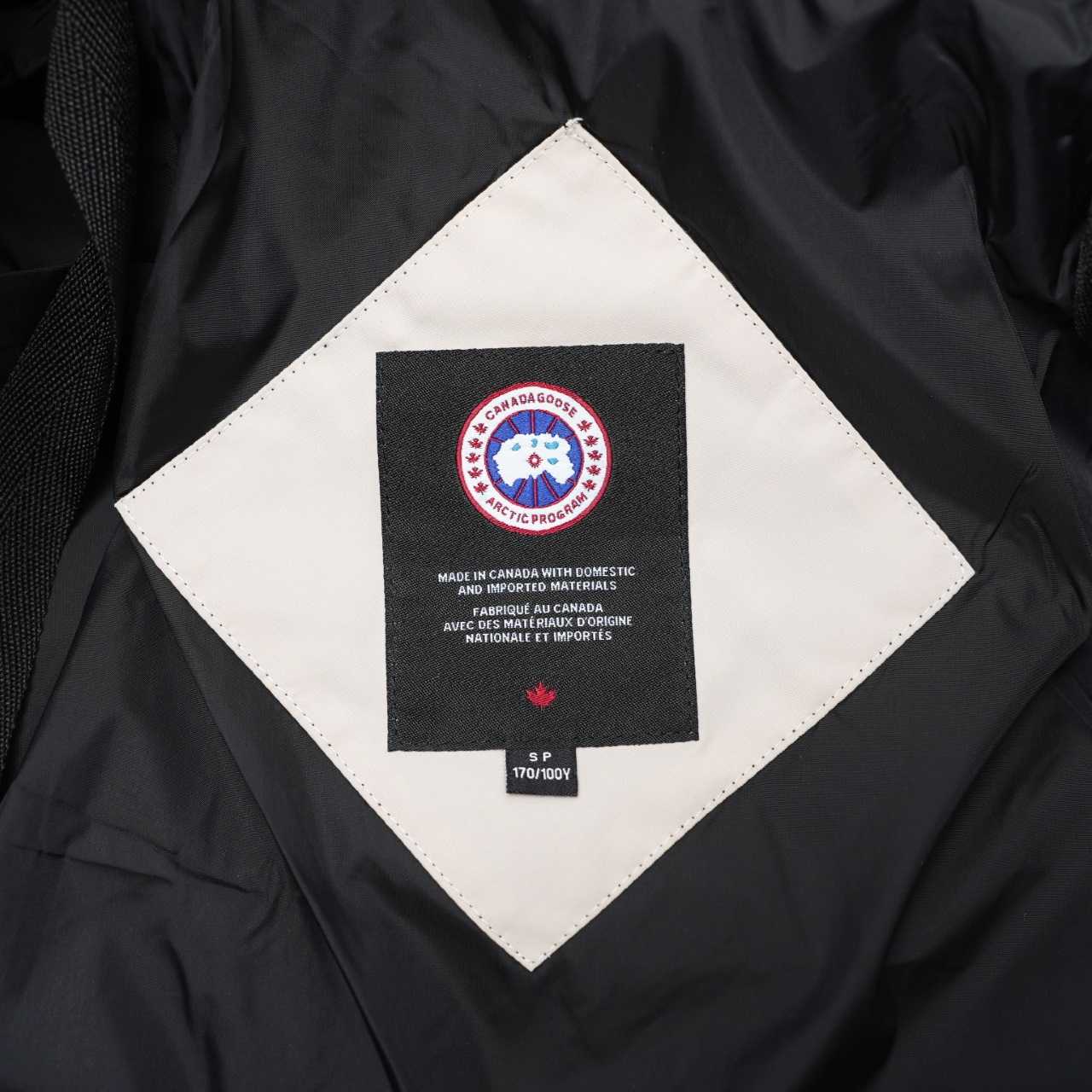 Canada Goose Chelsea Parka - DesignerGu