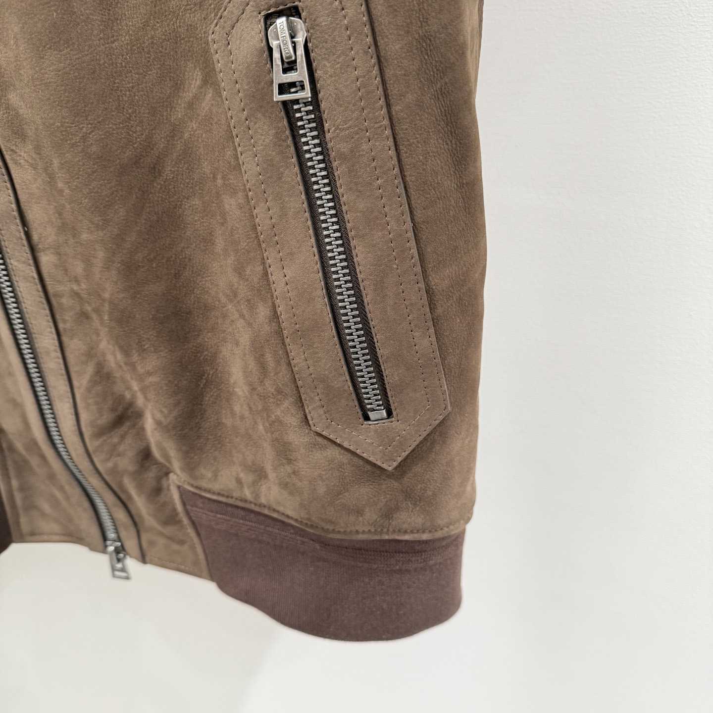 Tom Ford Men's Suede Bomber Jacket - DesignerGu