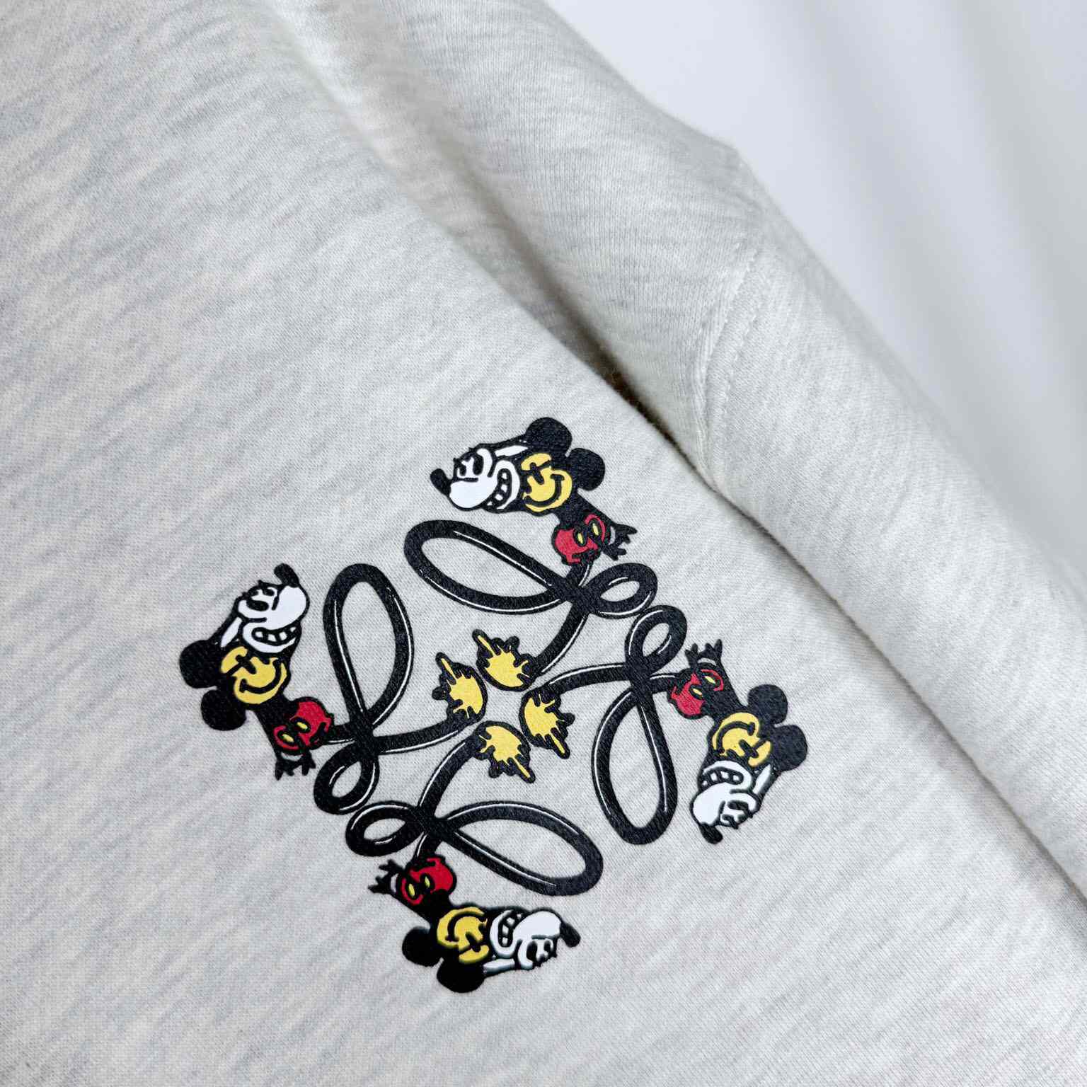 Loewe Hoodie  - DesignerGu