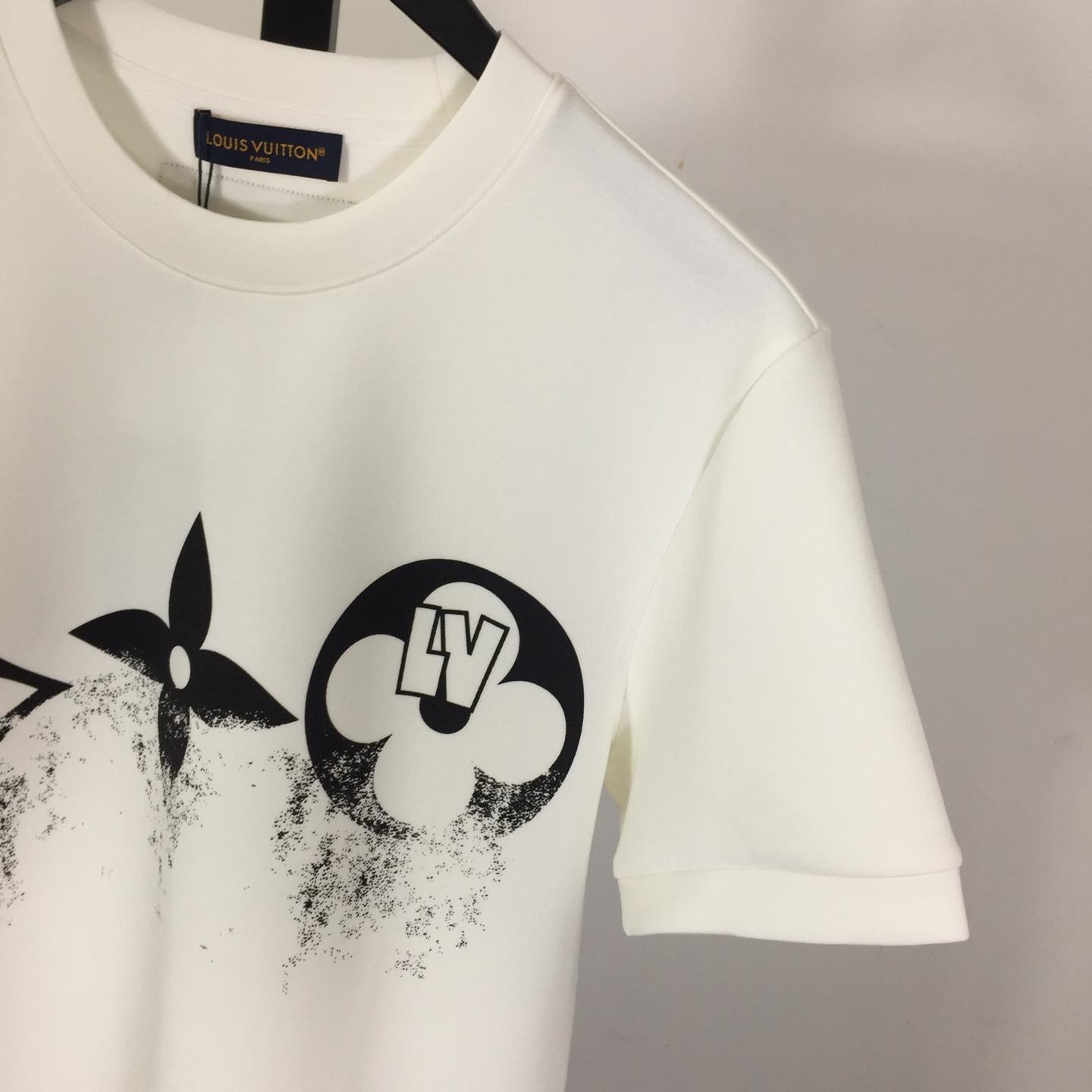 Louis Vuitton Monogram Cotton T-Shirt  - DesignerGu