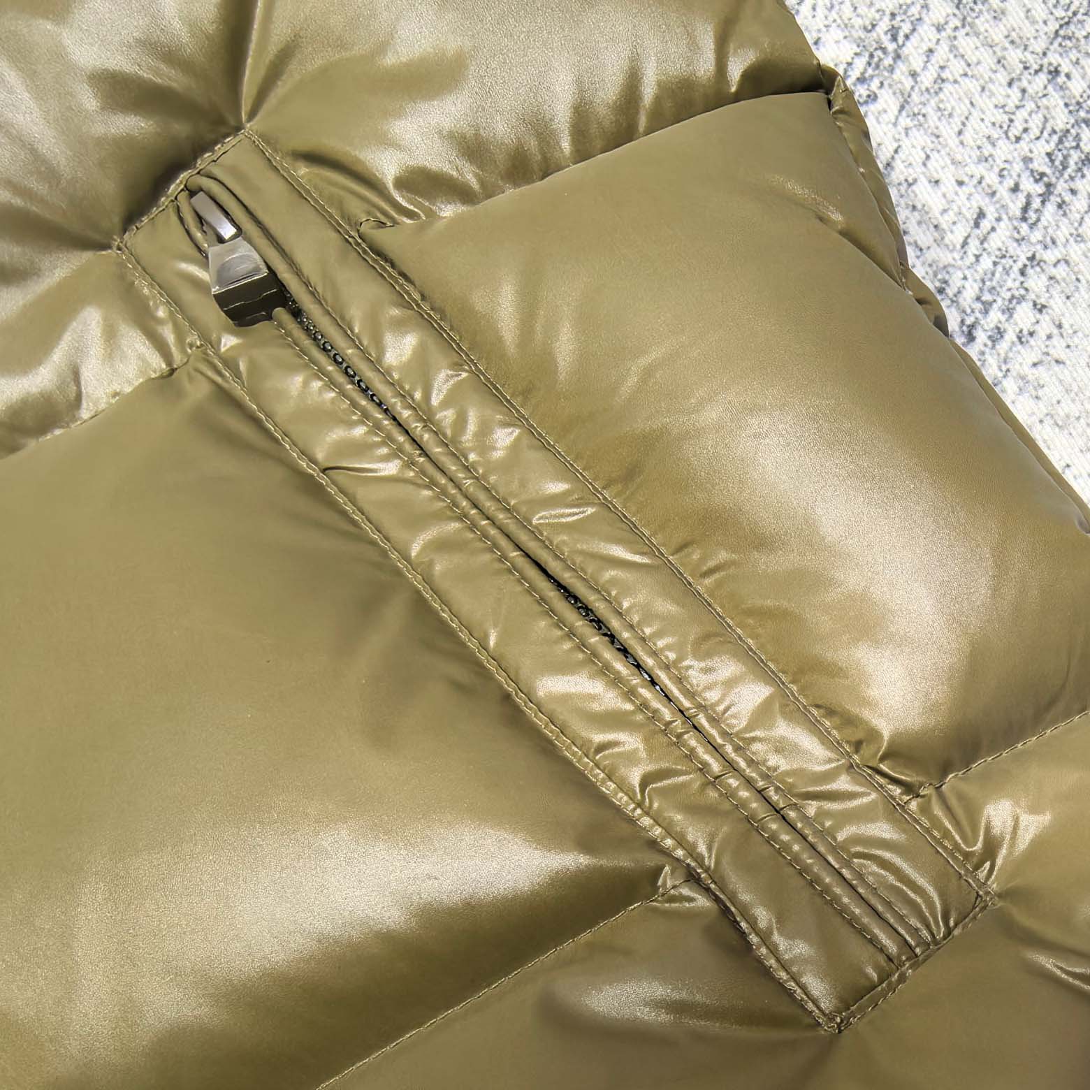 Moncler Lipsi Down Vest - DesignerGu