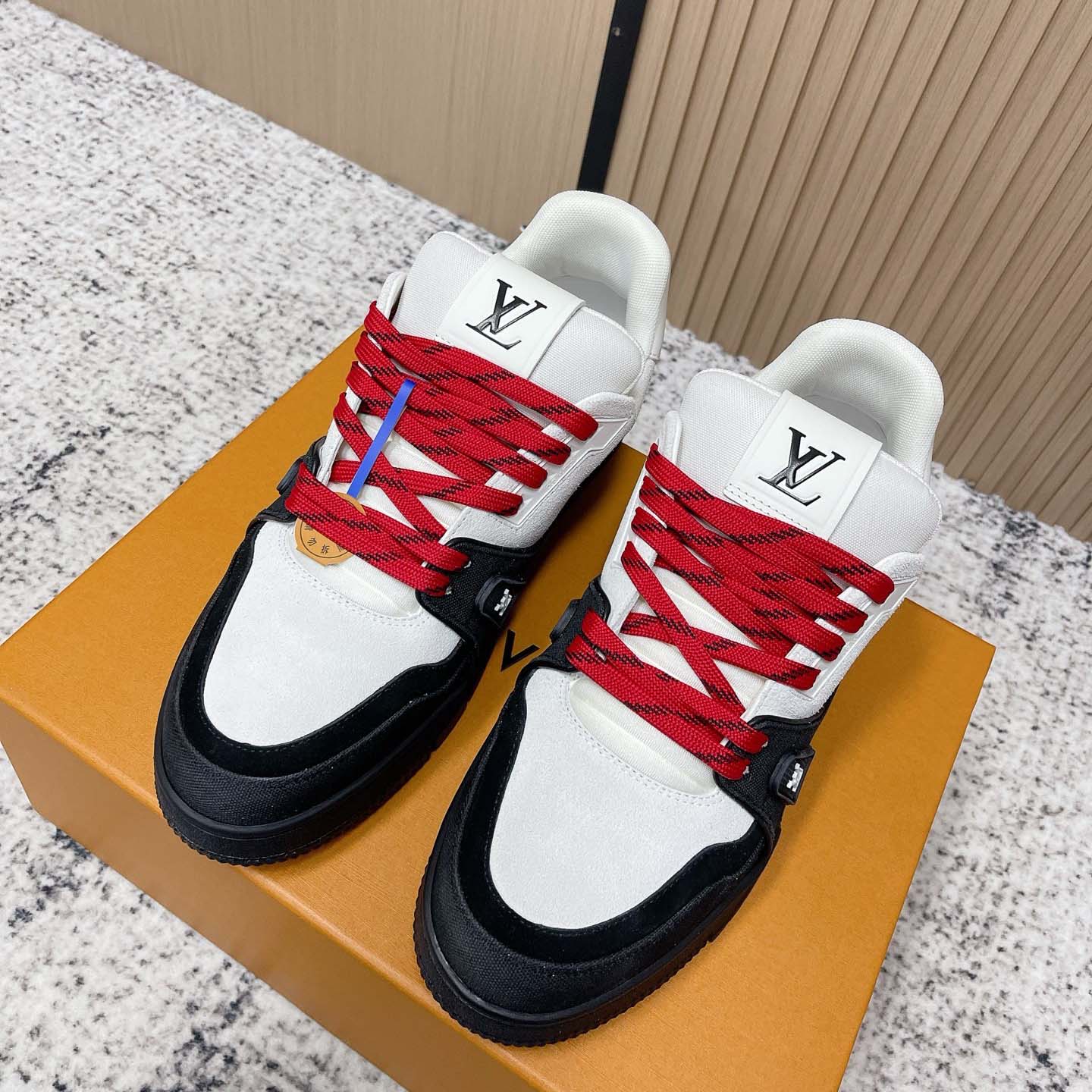 Louis Vuitton LV Trainer Sneaker - DesignerGu