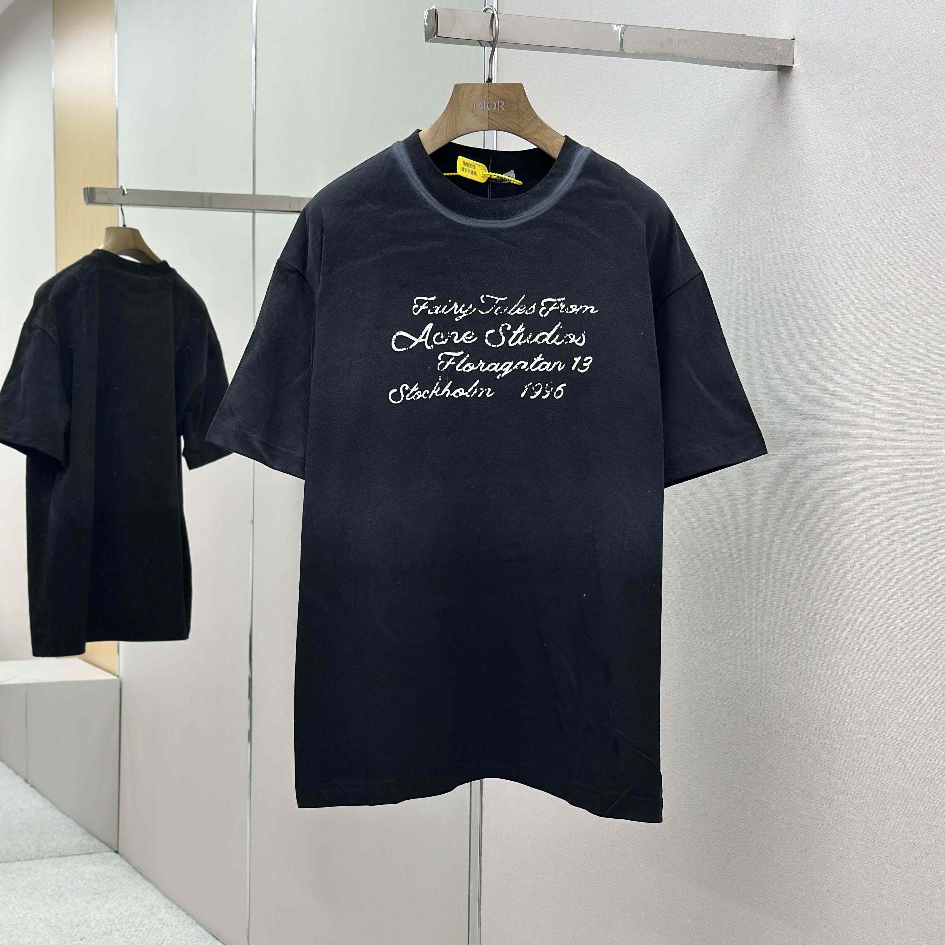 Acne Studios Logo T-shirt  - DesignerGu