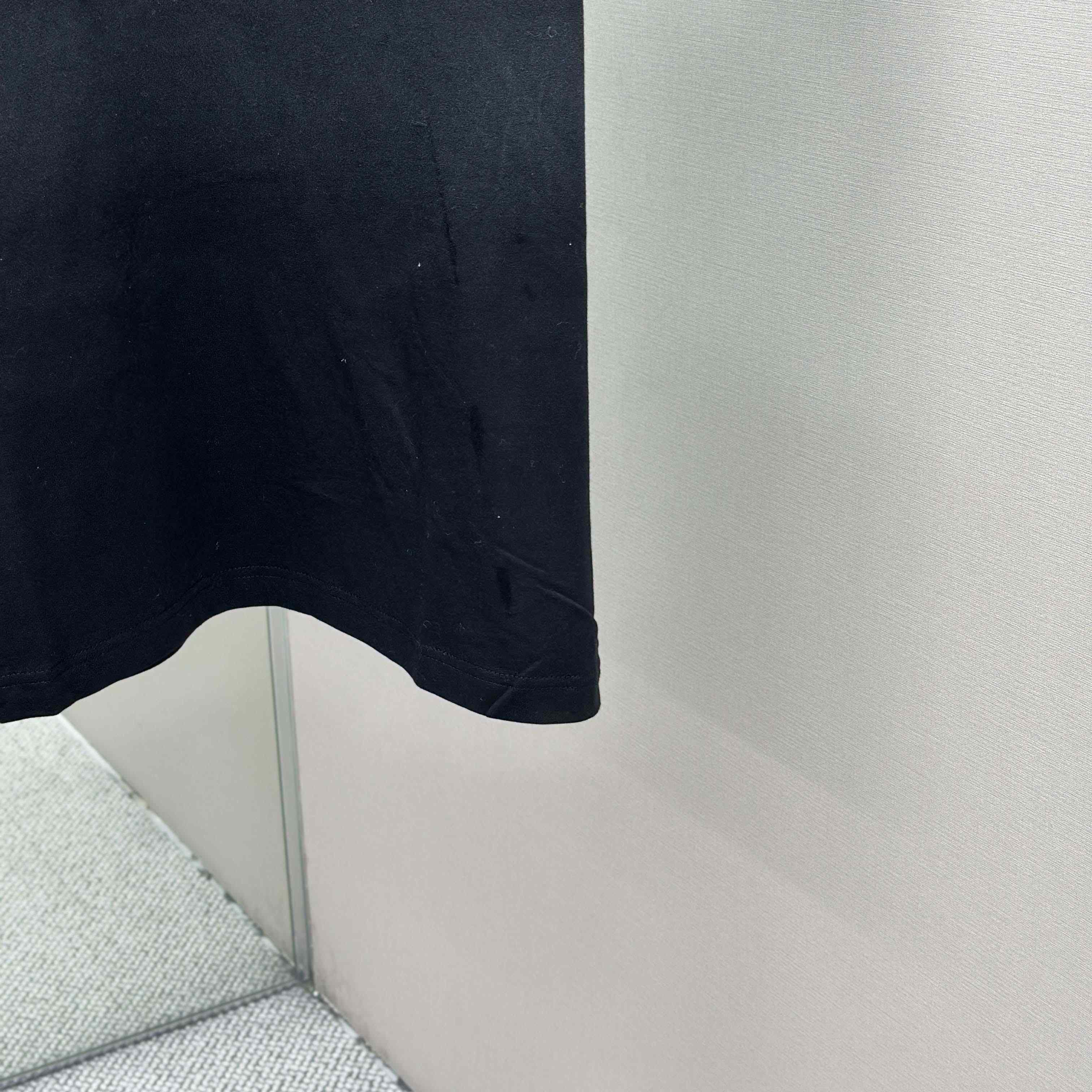 Acne Studios Logo T-shirt  - DesignerGu