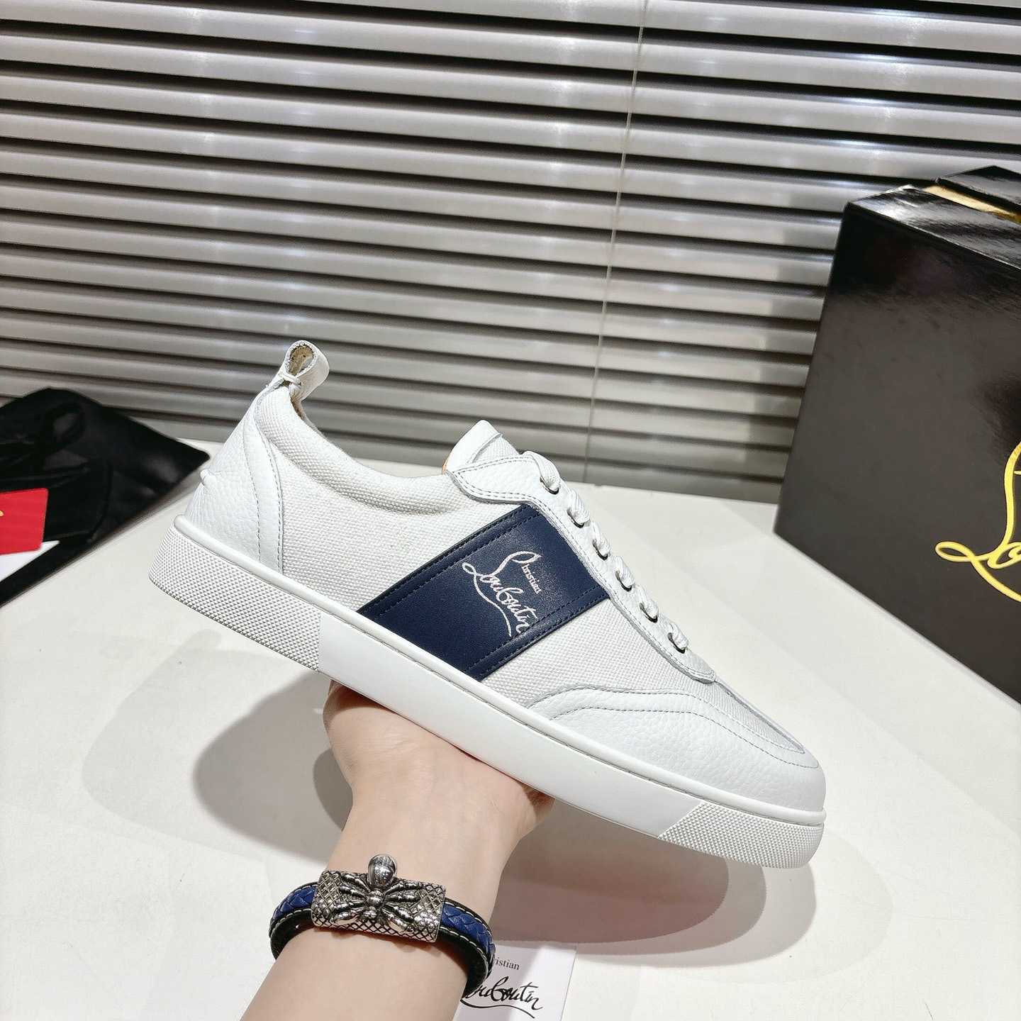 Christian Louboutin Retero Sneakers - DesignerGu