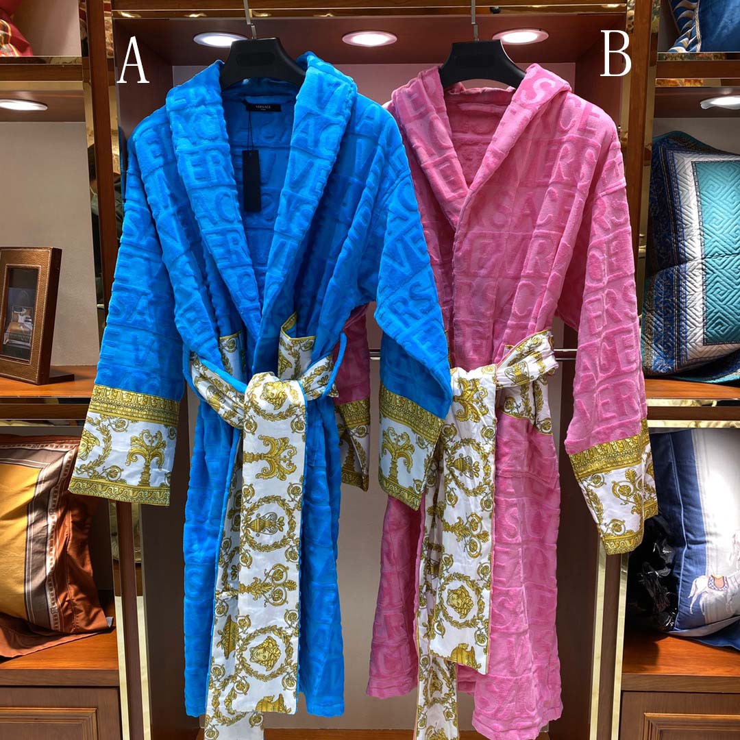Versace Medusa Amplified Bathrobe - DesignerGu