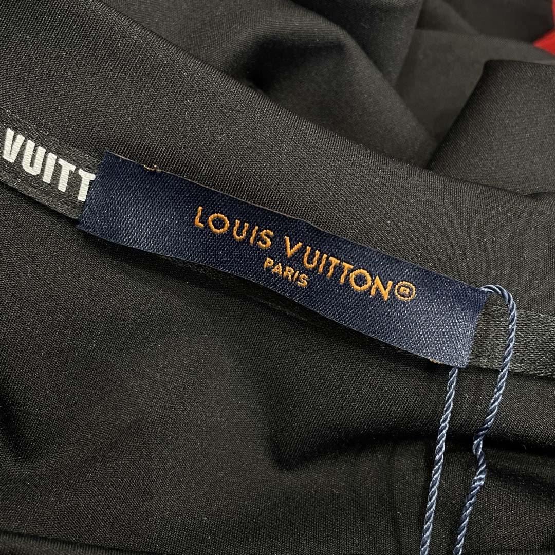 Louis Vuitton Running T-Shirt  - DesignerGu