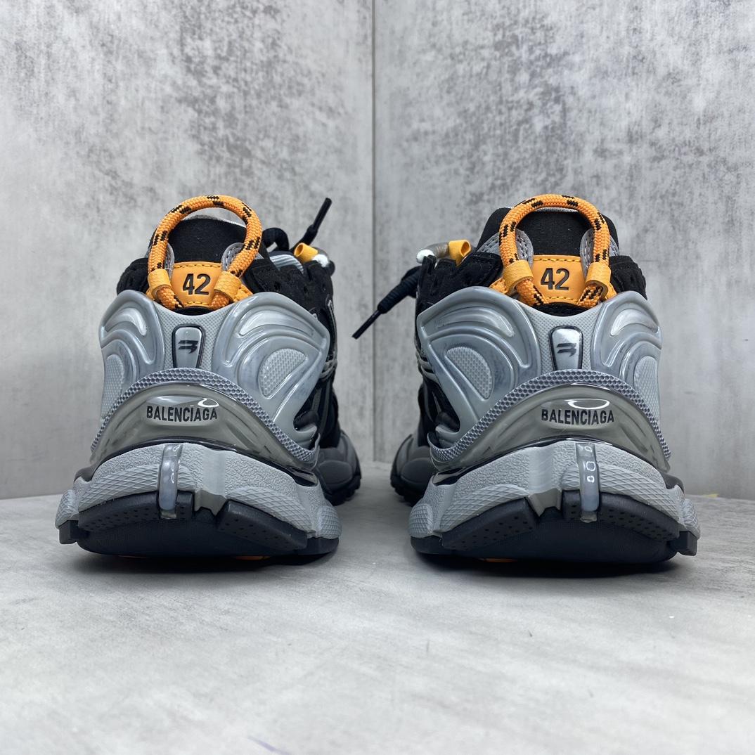 Balenciaga Runner Sneakers - DesignerGu