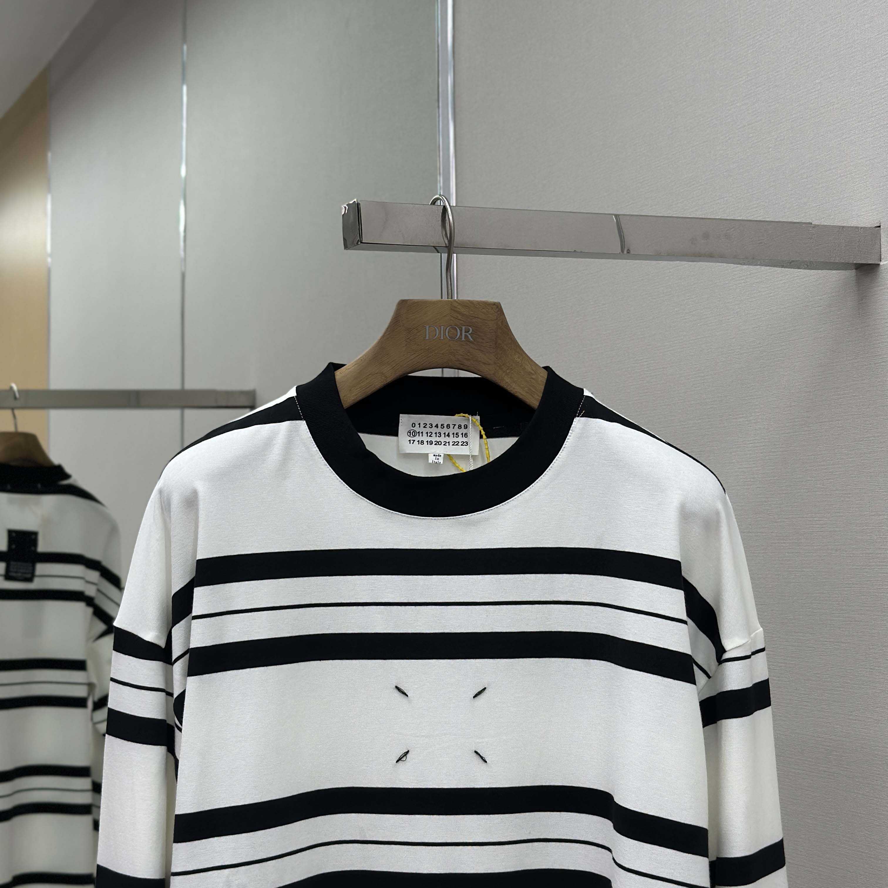 Maison Margiela Striped Long-sleeved - DesignerGu