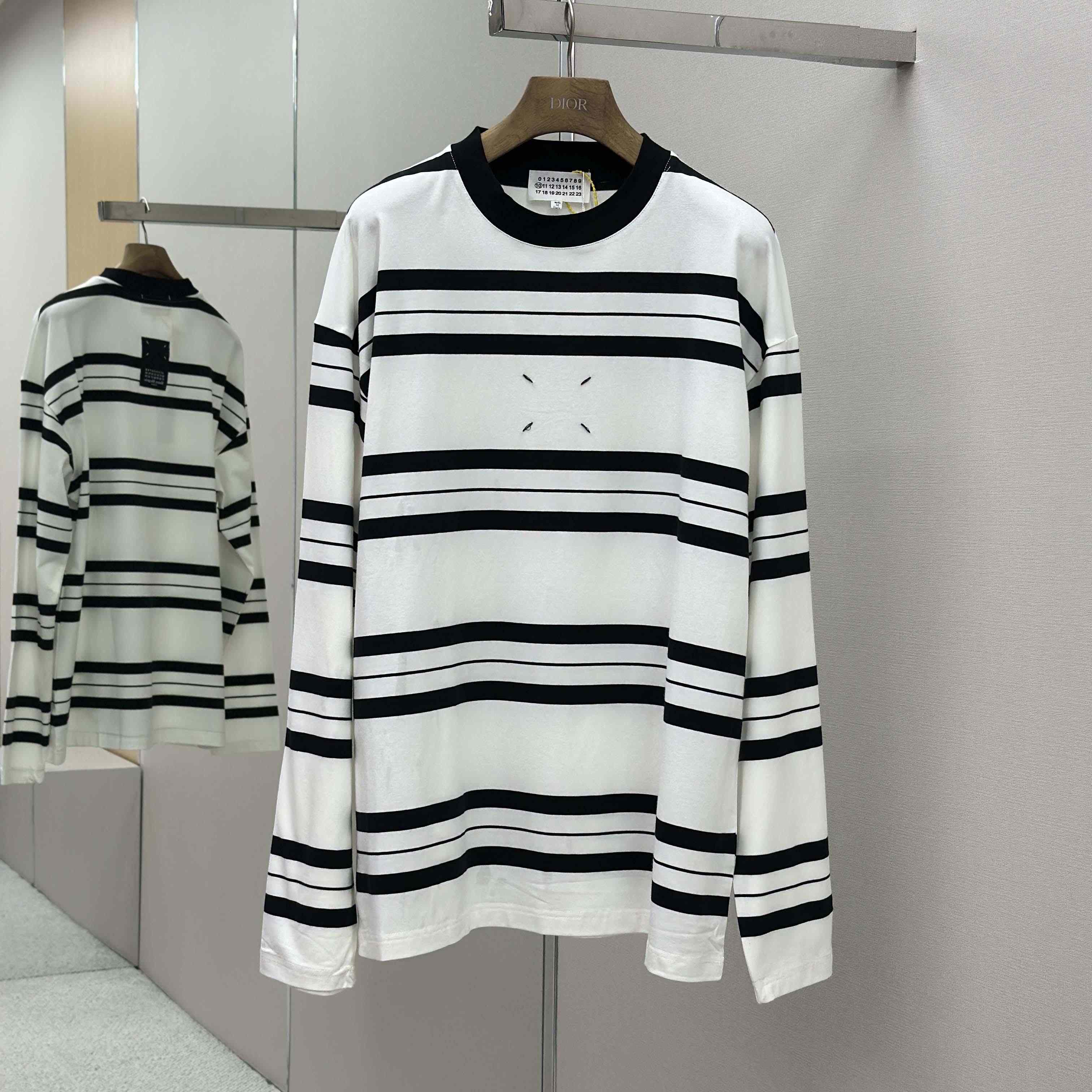Maison Margiela Striped Long-sleeved - DesignerGu