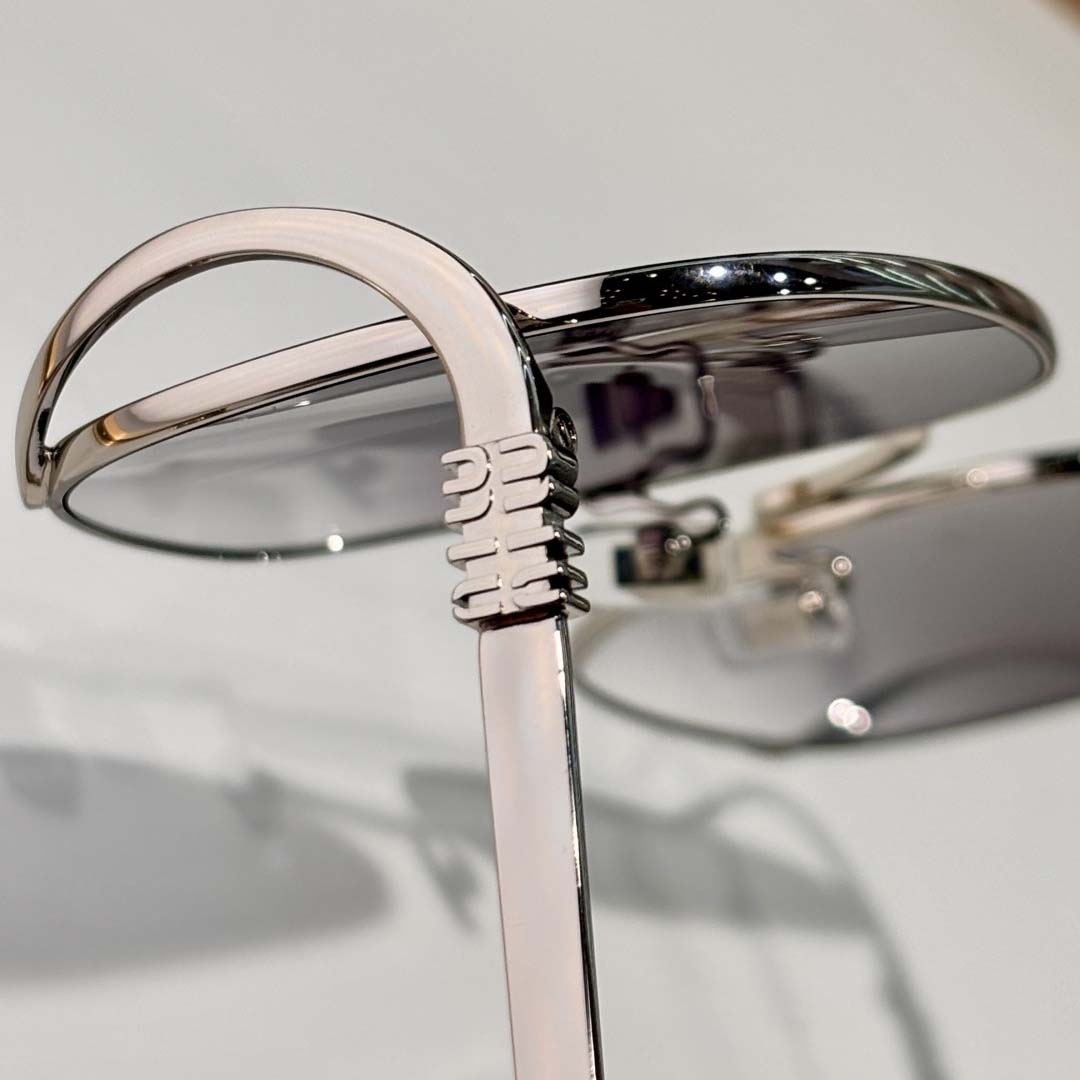 Miu Miu MU A624 Sunglasses - DesignerGu