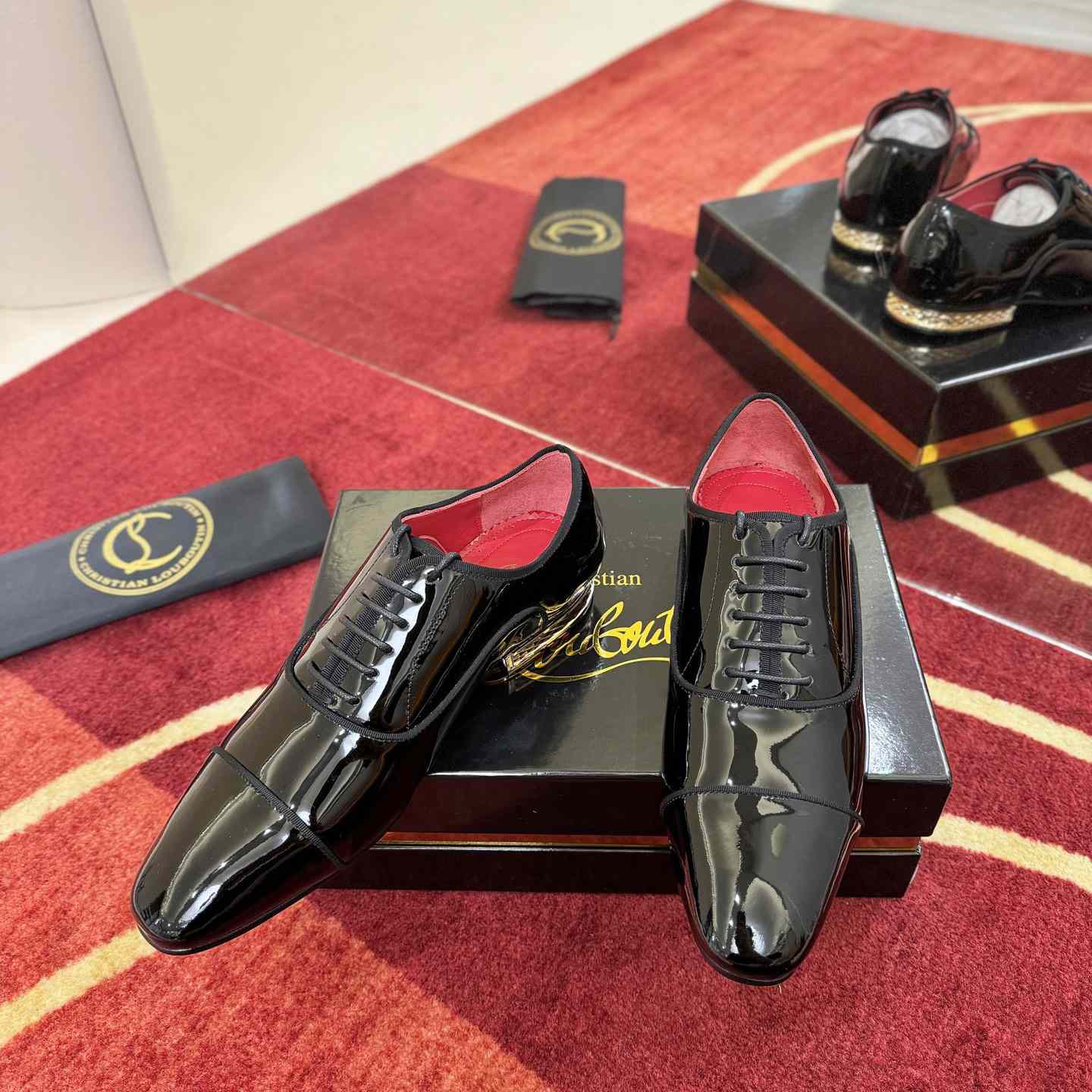 Christian Louboutin Greggyrocks Oxfords  - DesignerGu