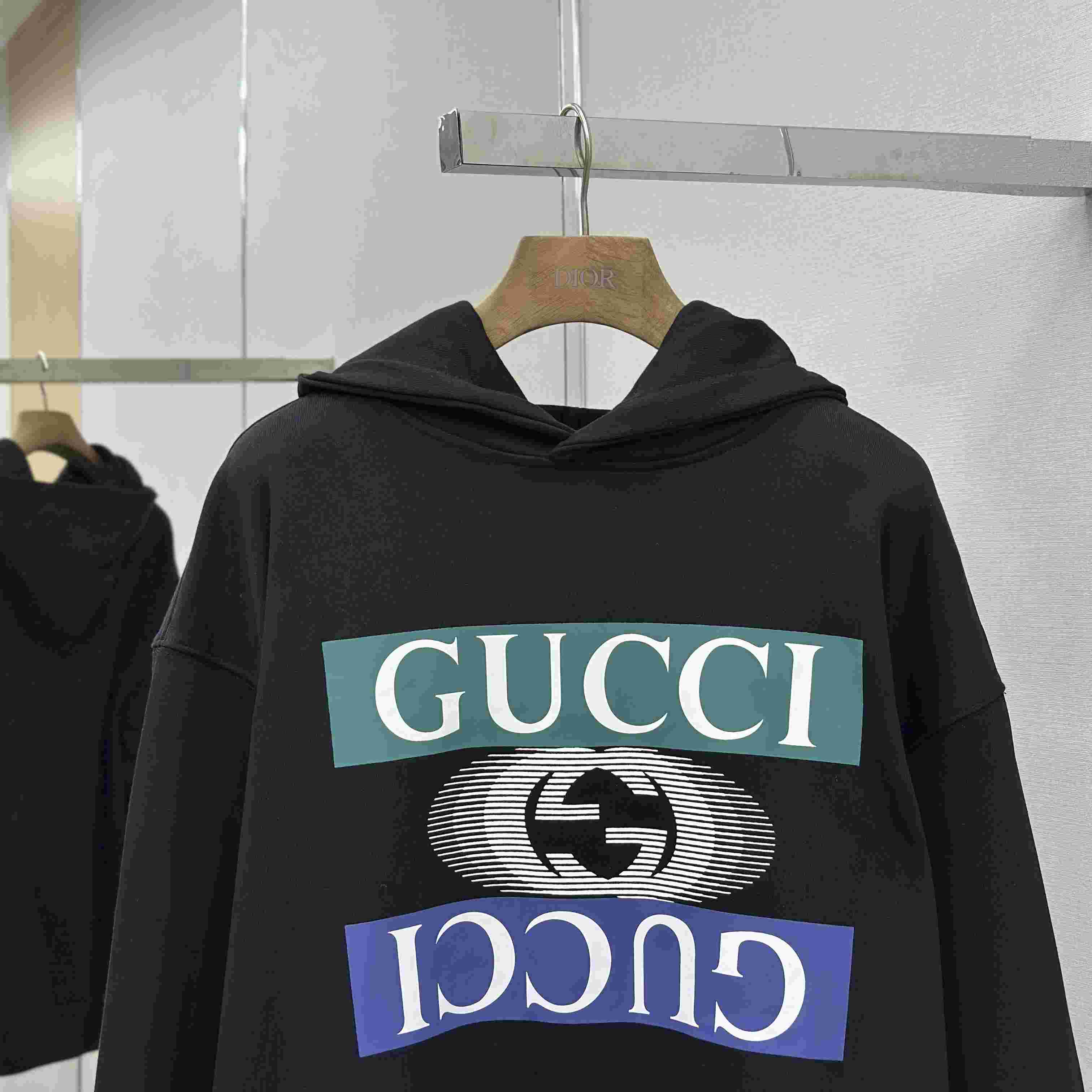 Gucci Interlocking G-logo Hoodie - DesignerGu