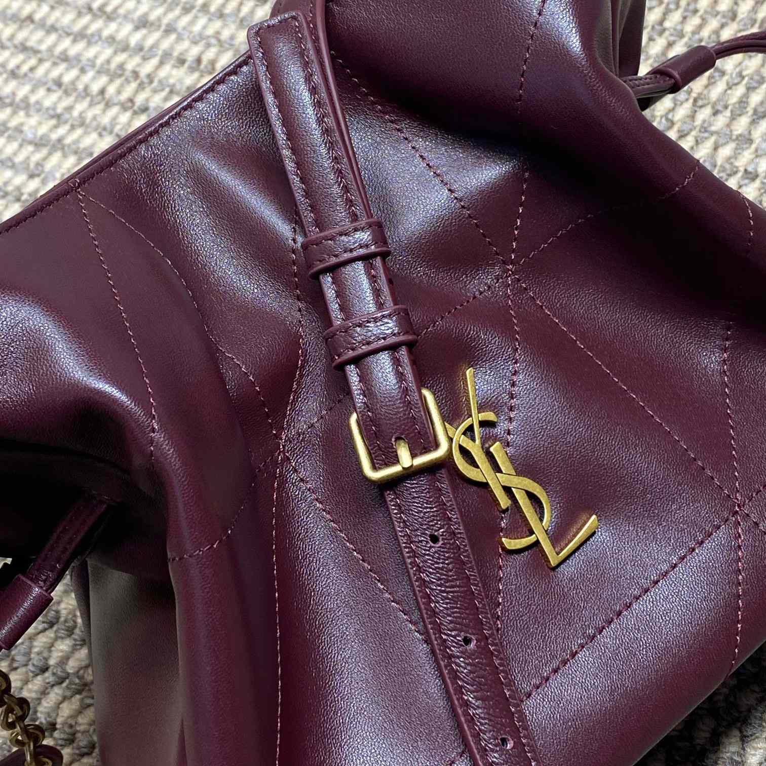 Saint Laurent Jamie Shoulder Pouch In Lambskin - DesignerGu