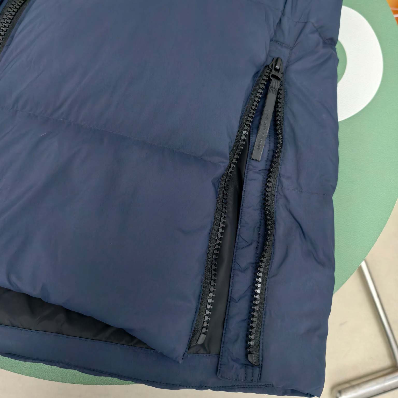 Moncler Lawrence Long Puffer - DesignerGu