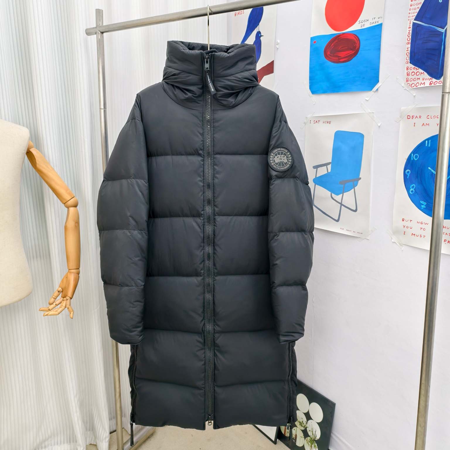 Moncler Lawrence Long Puffer - DesignerGu