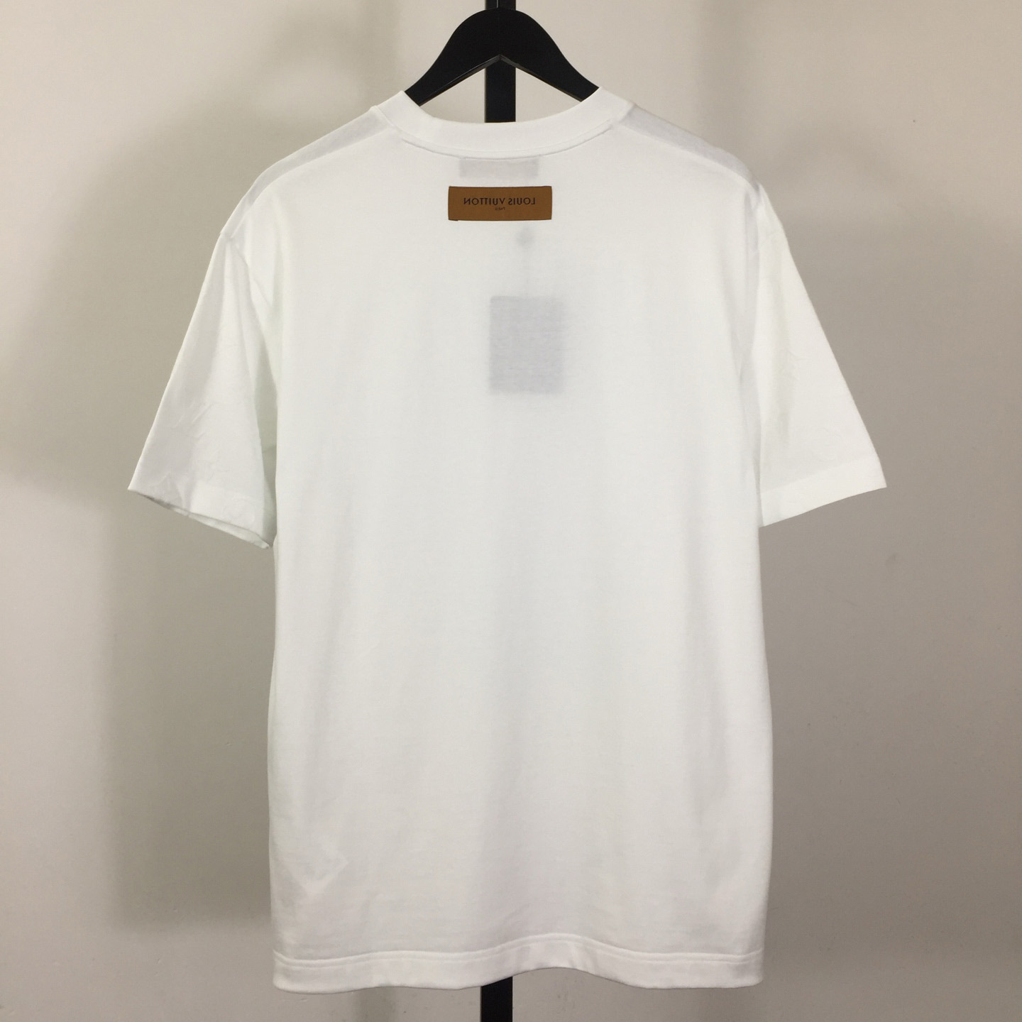 Louis Vuitton LV T-Shirt  - DesignerGu