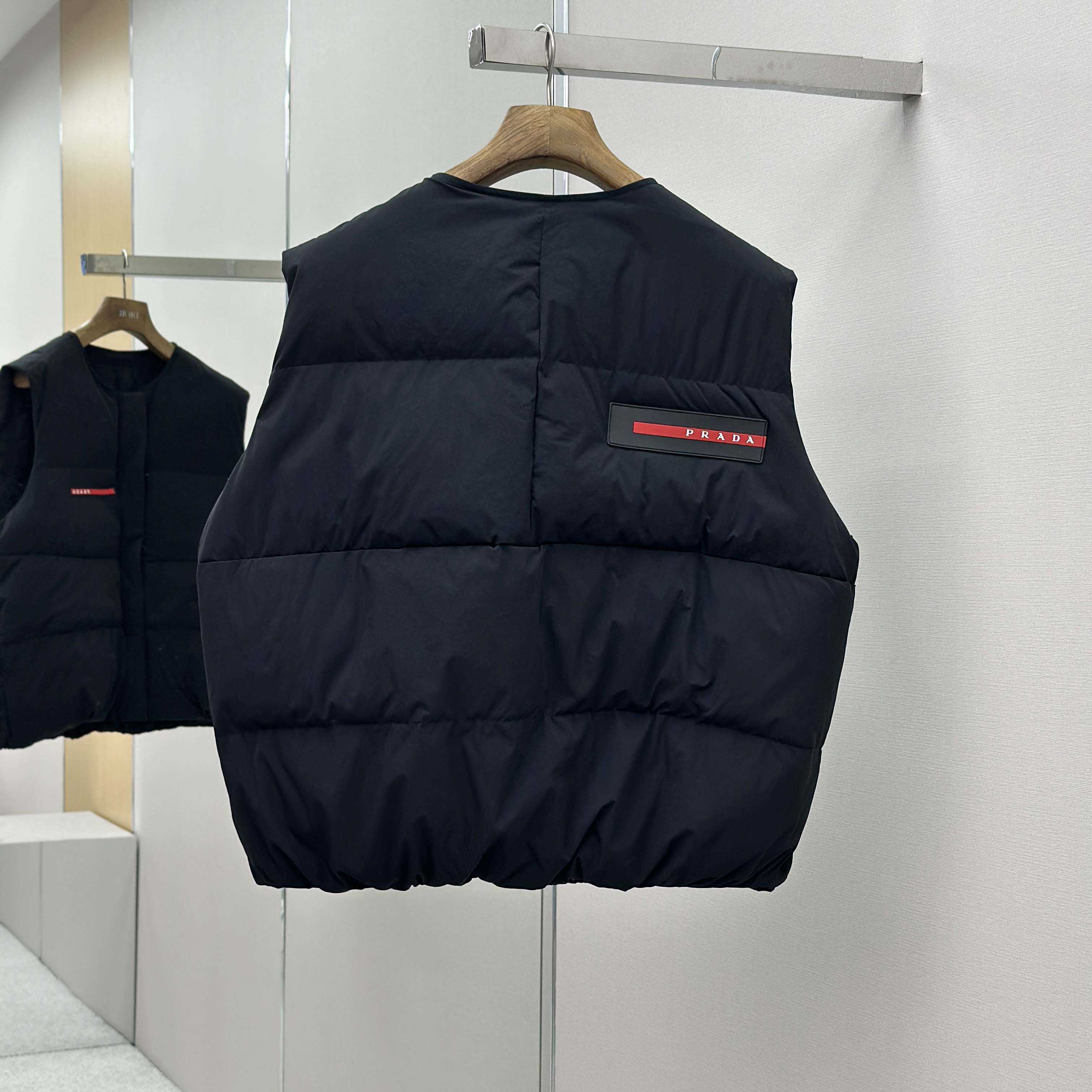 Prada Black Nylon Puffer Gilet Jacket - DesignerGu