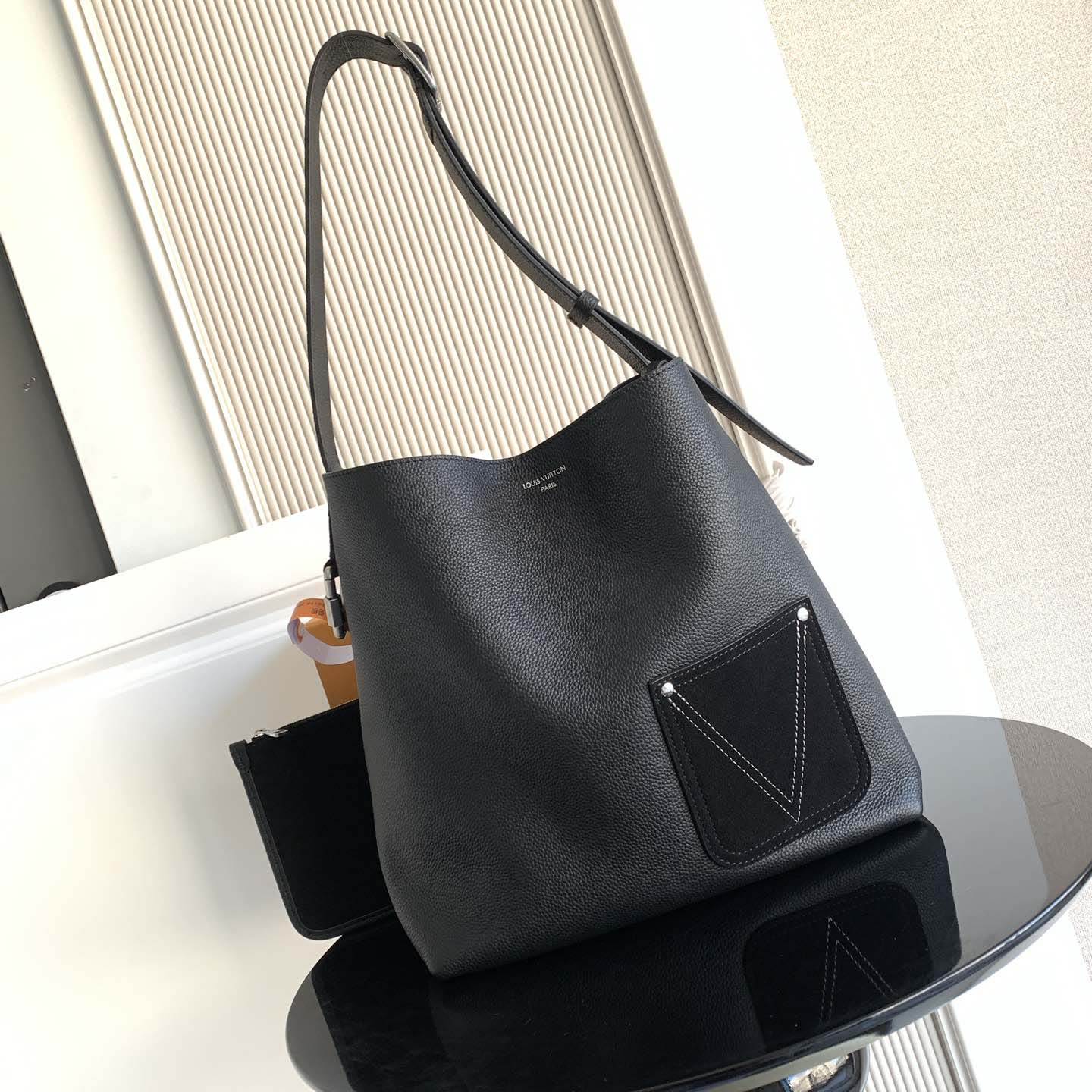 Louis Vuitton Verso Hobo H38      M27022 - DesignerGu