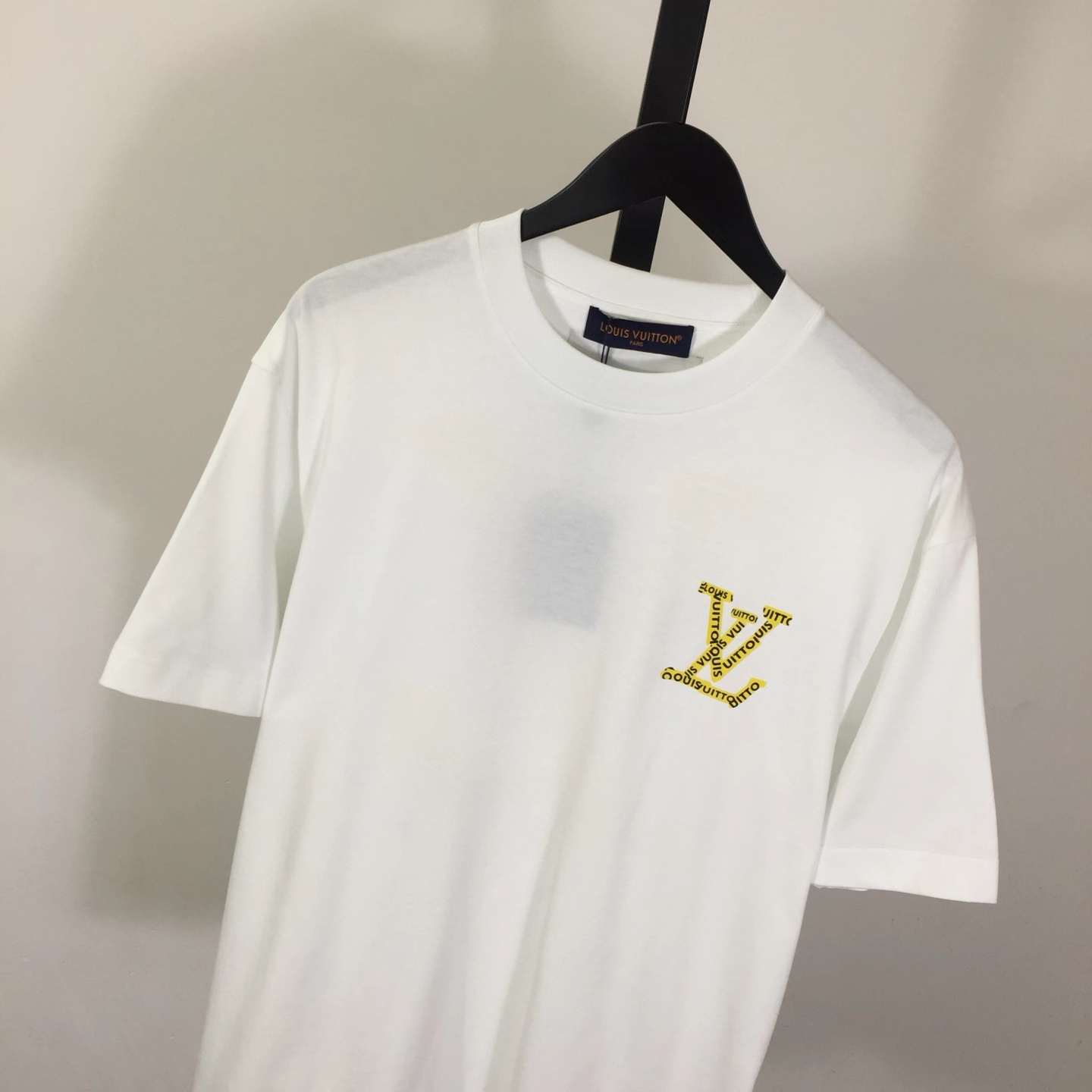 Louis Vuitton Logo Cotton T-Shirt  - DesignerGu