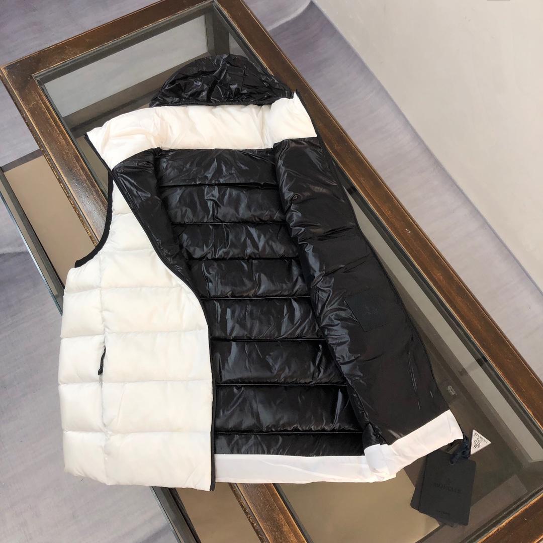 Moncler Cenis Down Gilet - DesignerGu