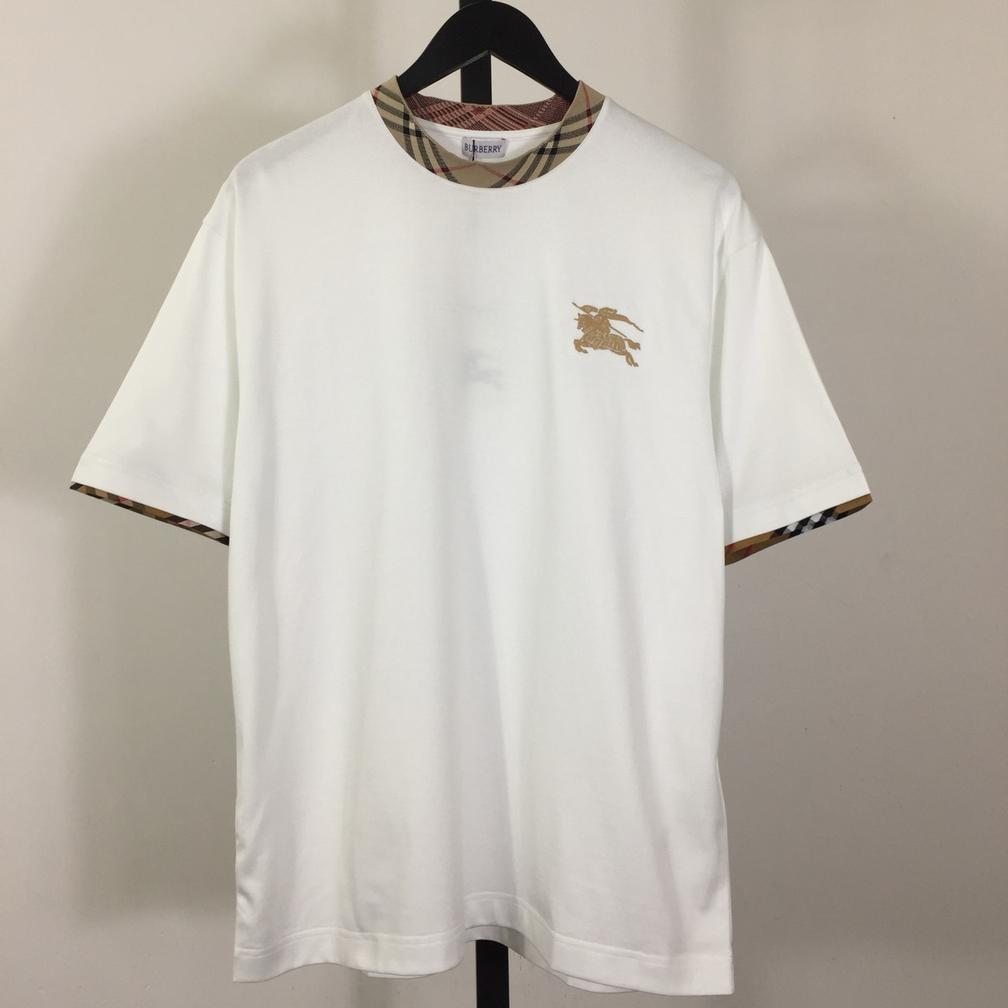 Burberry Logo Cotton T-shirt - DesignerGu