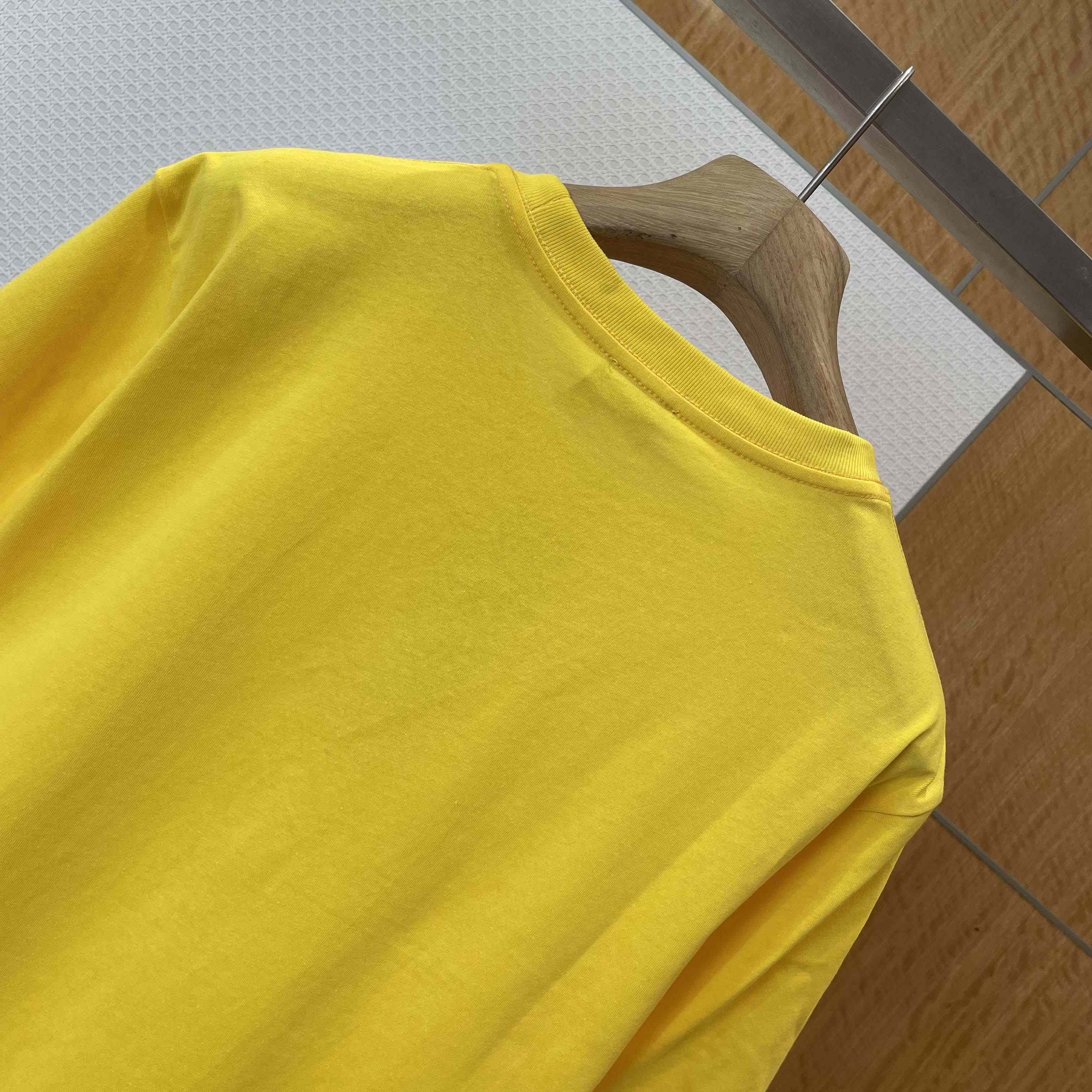 Dior T-Shirt with Book Cover Embroidery - DesignerGu