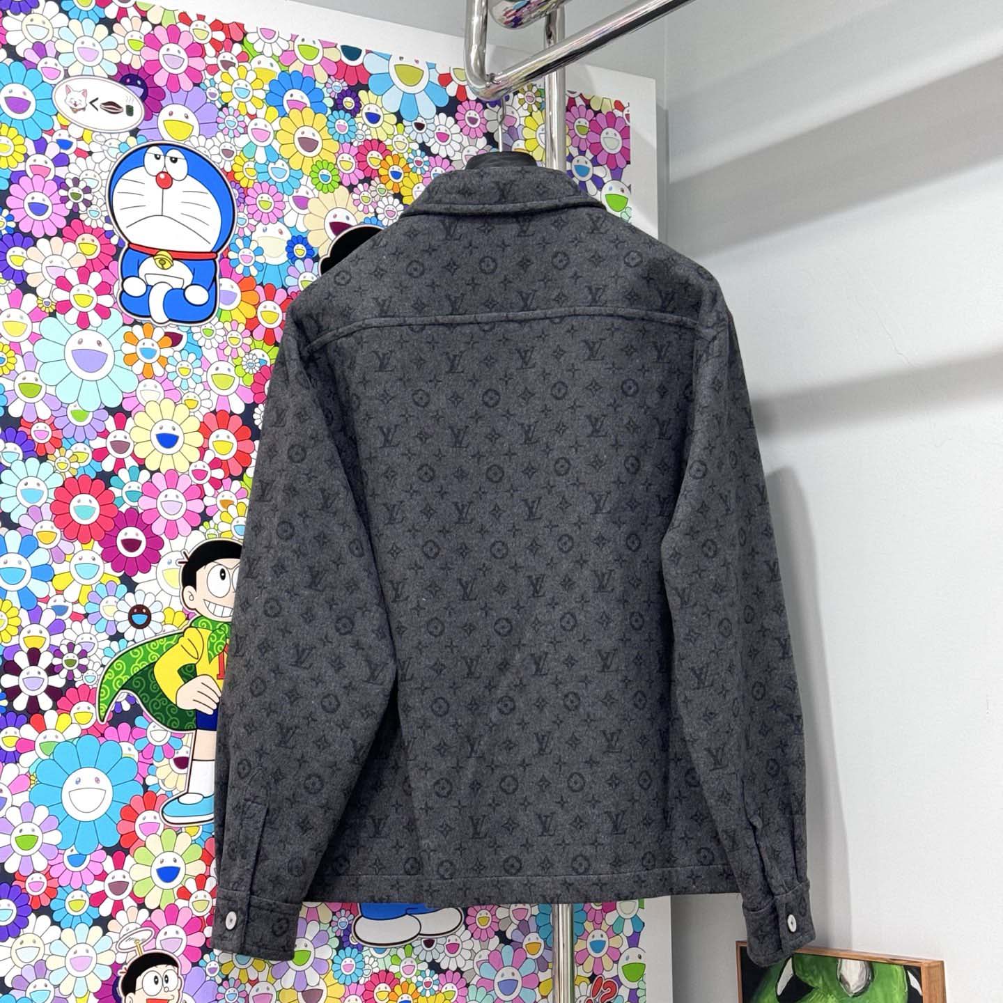 Louis Vuitton Monogram Double Face Overshirt    1AIWGO - DesignerGu