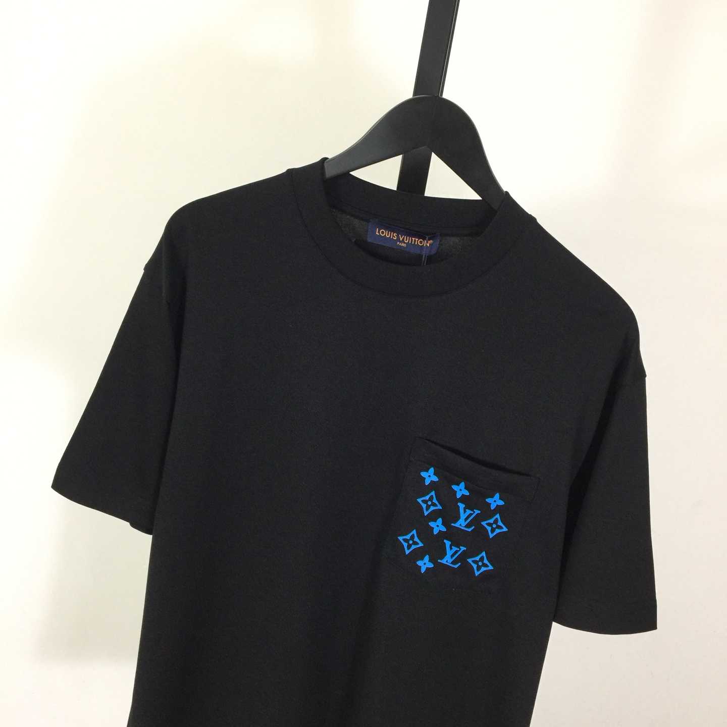 Louis Vuitton Printed Signature T-Shirt  - DesignerGu