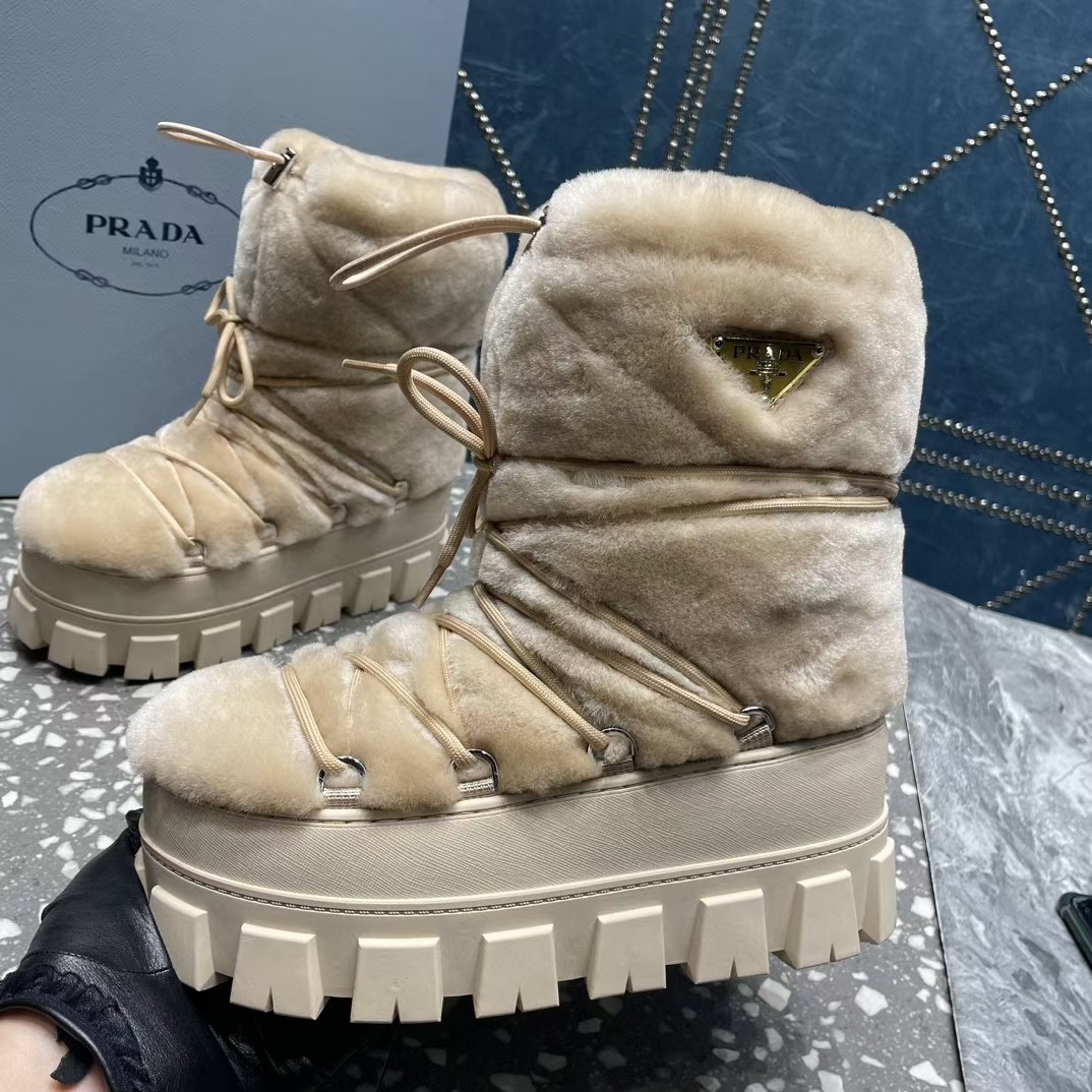 Prada Shearling Après Ski Booties - DesignerGu