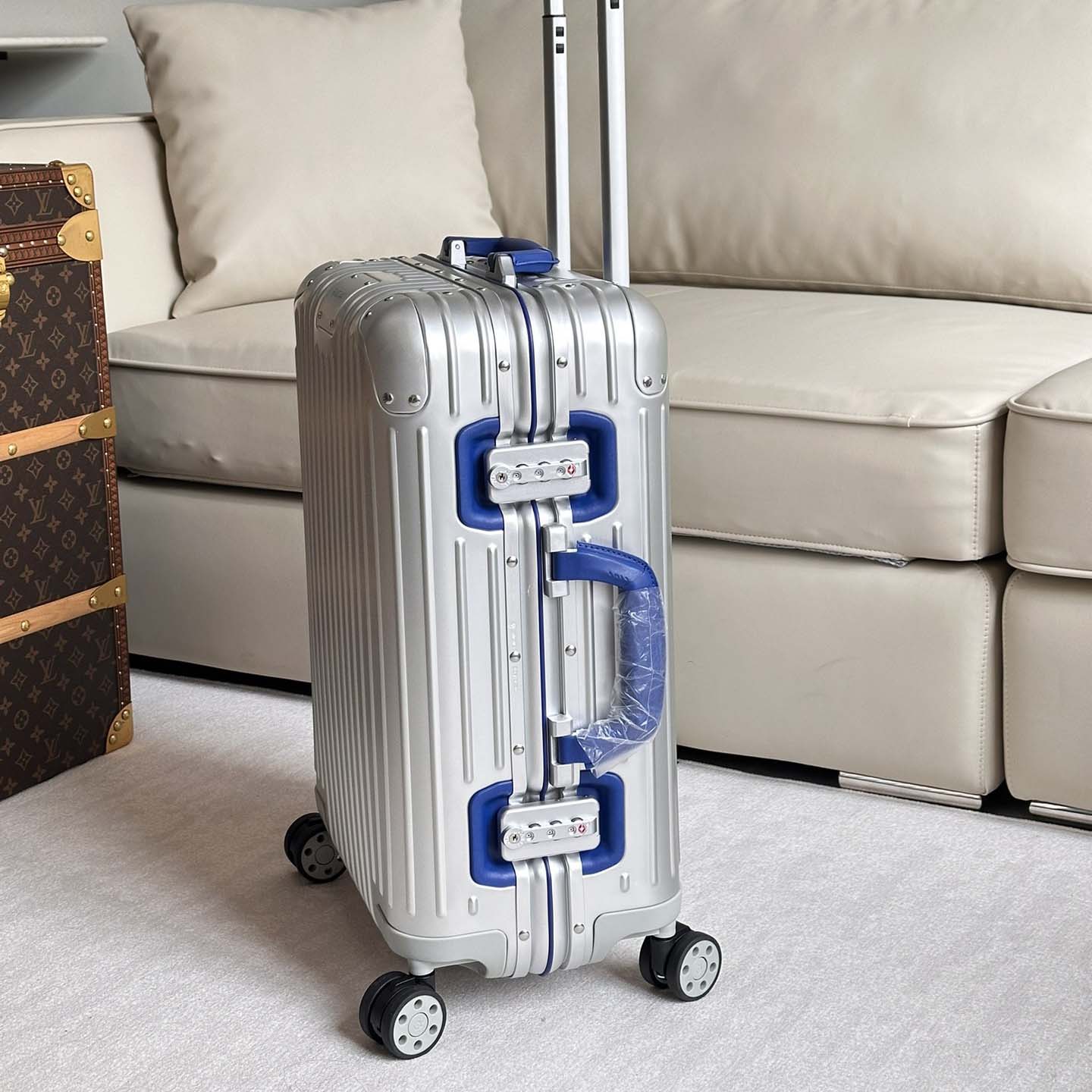 Rimowa Original Cabin Twist  - DesignerGu